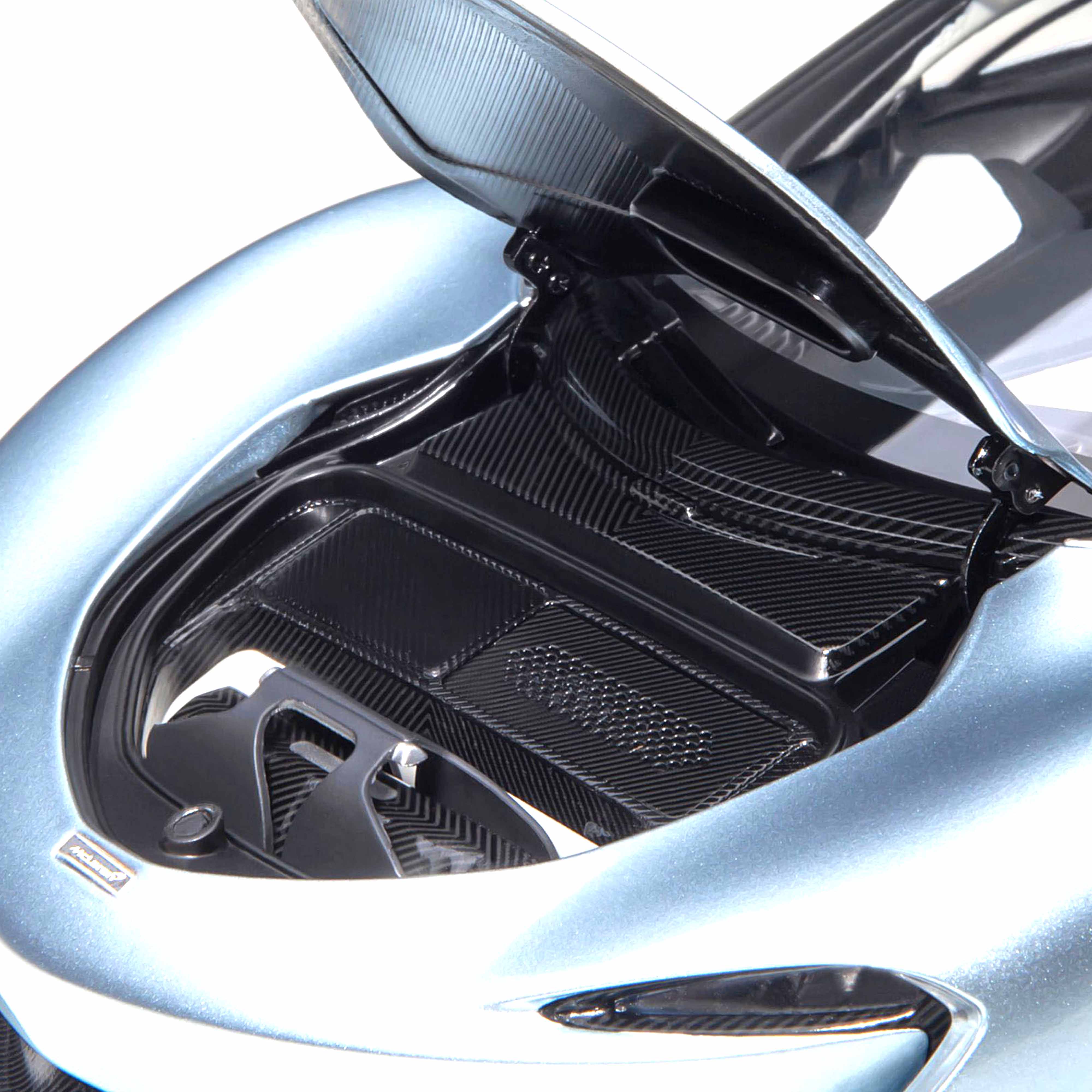 McLaren Speedtail 2020 Bleu Glacé 1/18 - Image 10