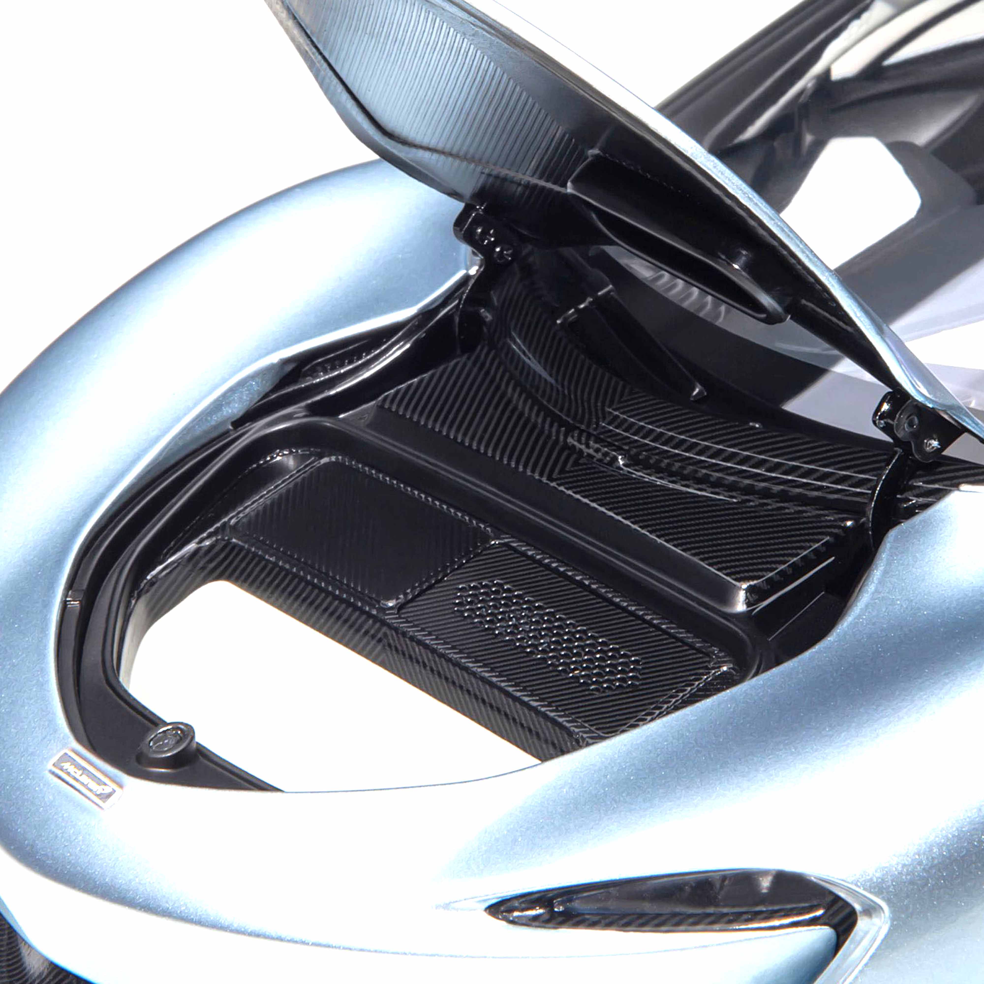 McLaren Speedtail 2020 Bleu Glacé 1/18 - Image 9