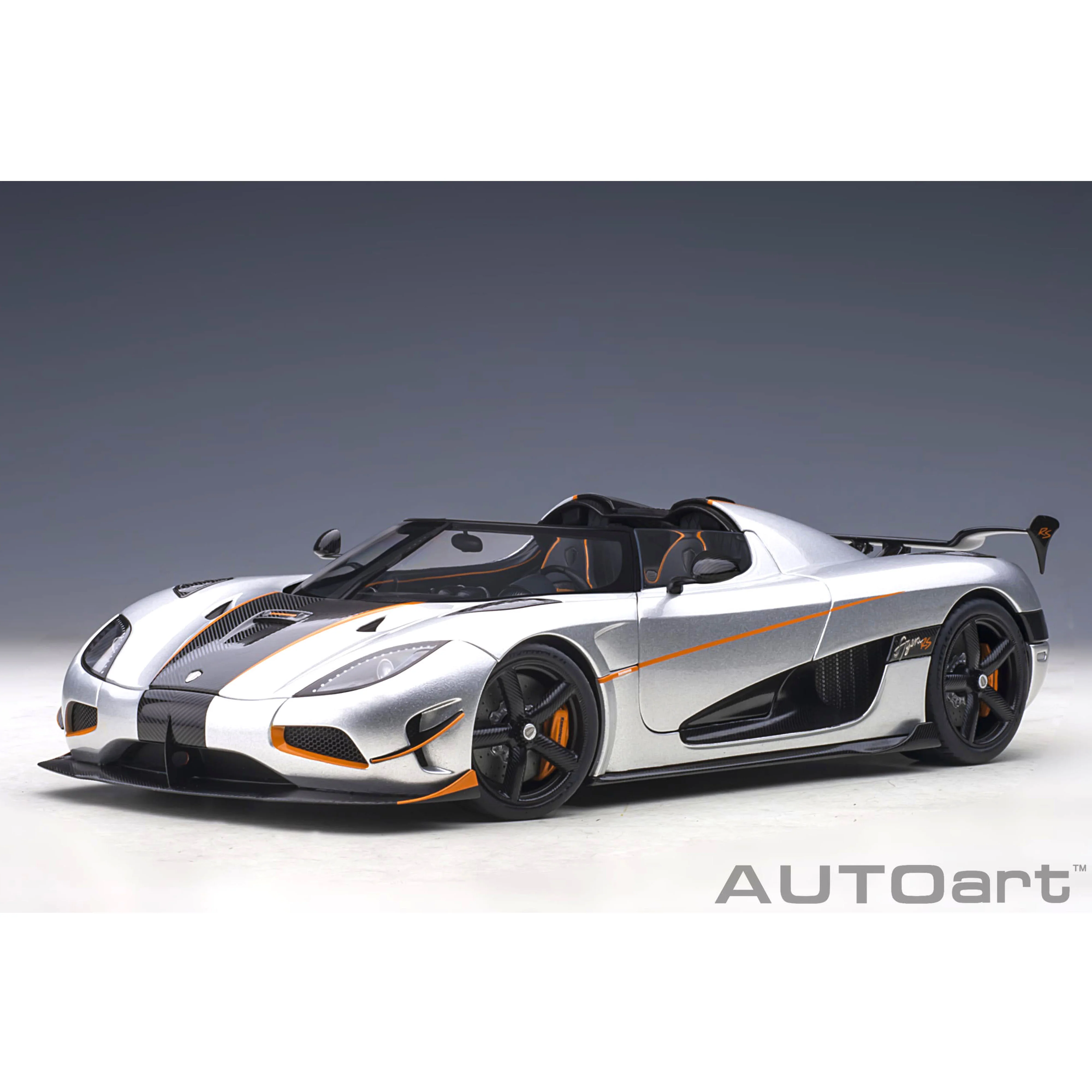 Koeinigsegg Agera RS Lune Argentée /Carbone 1/18