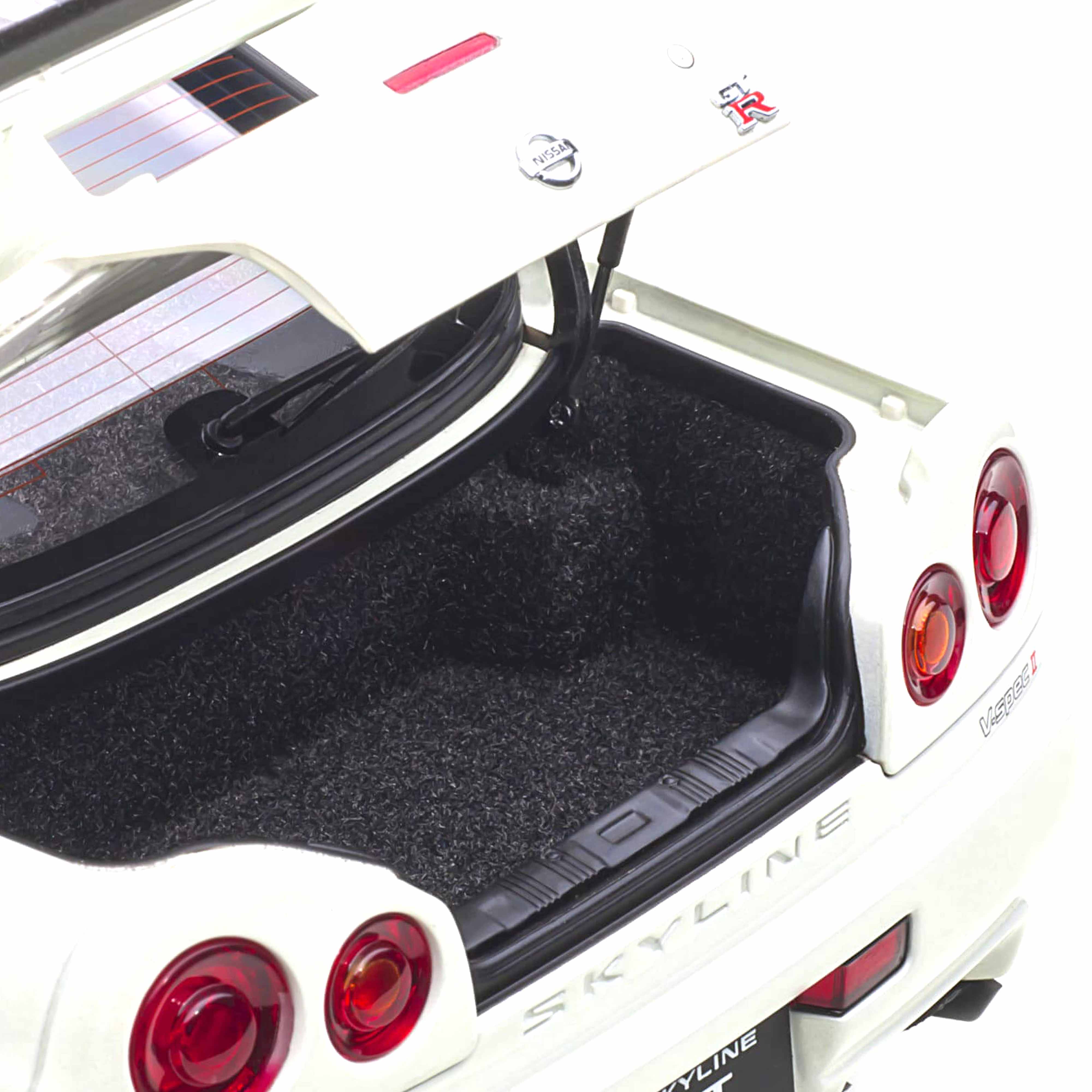 Nissan Skyline GT-R (R34) V-Spec II Blanc nacré1/18 - Image 7