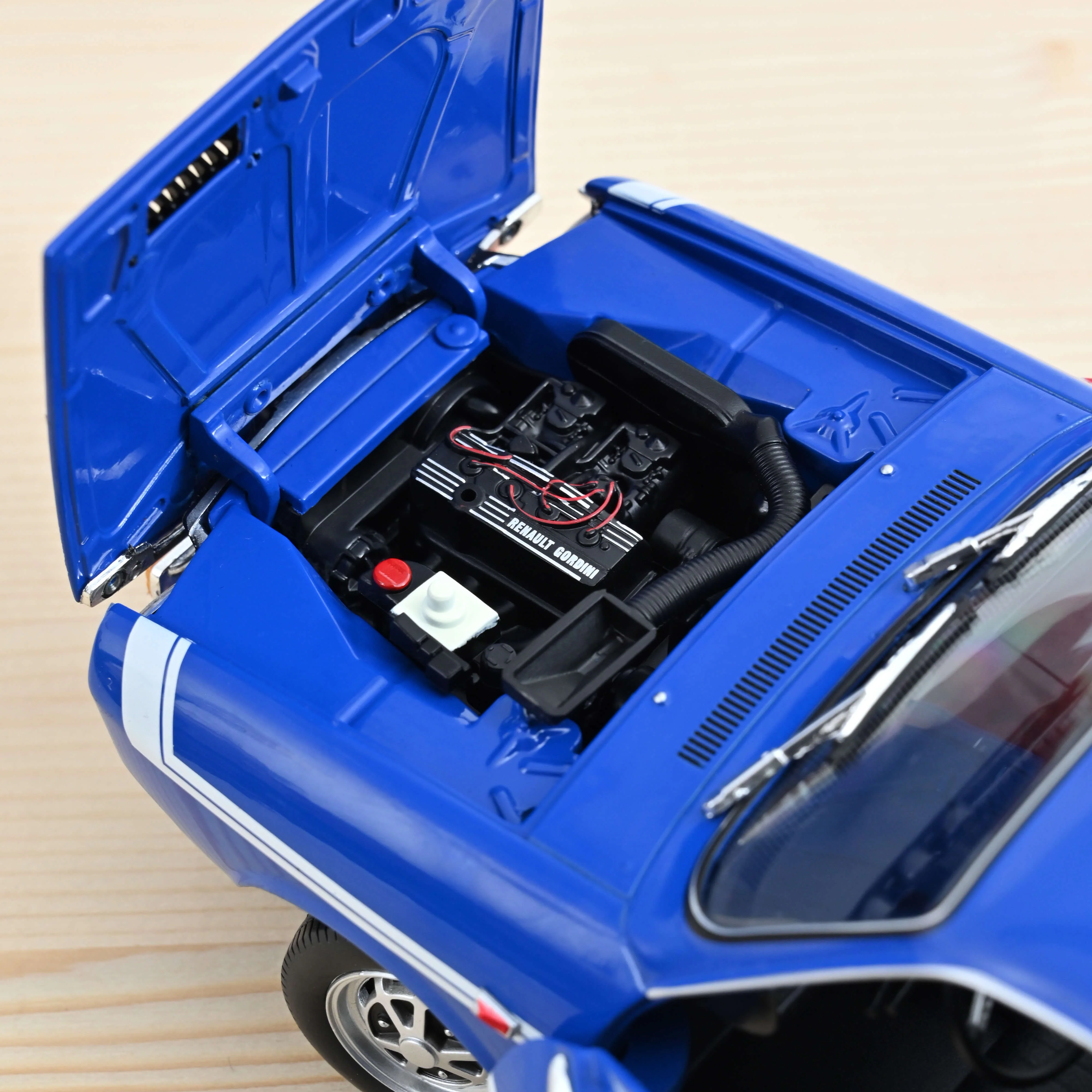 Renault 12 Gordini sans pare-chocs 1971 Bleu-de-France 1/18 - Image 3