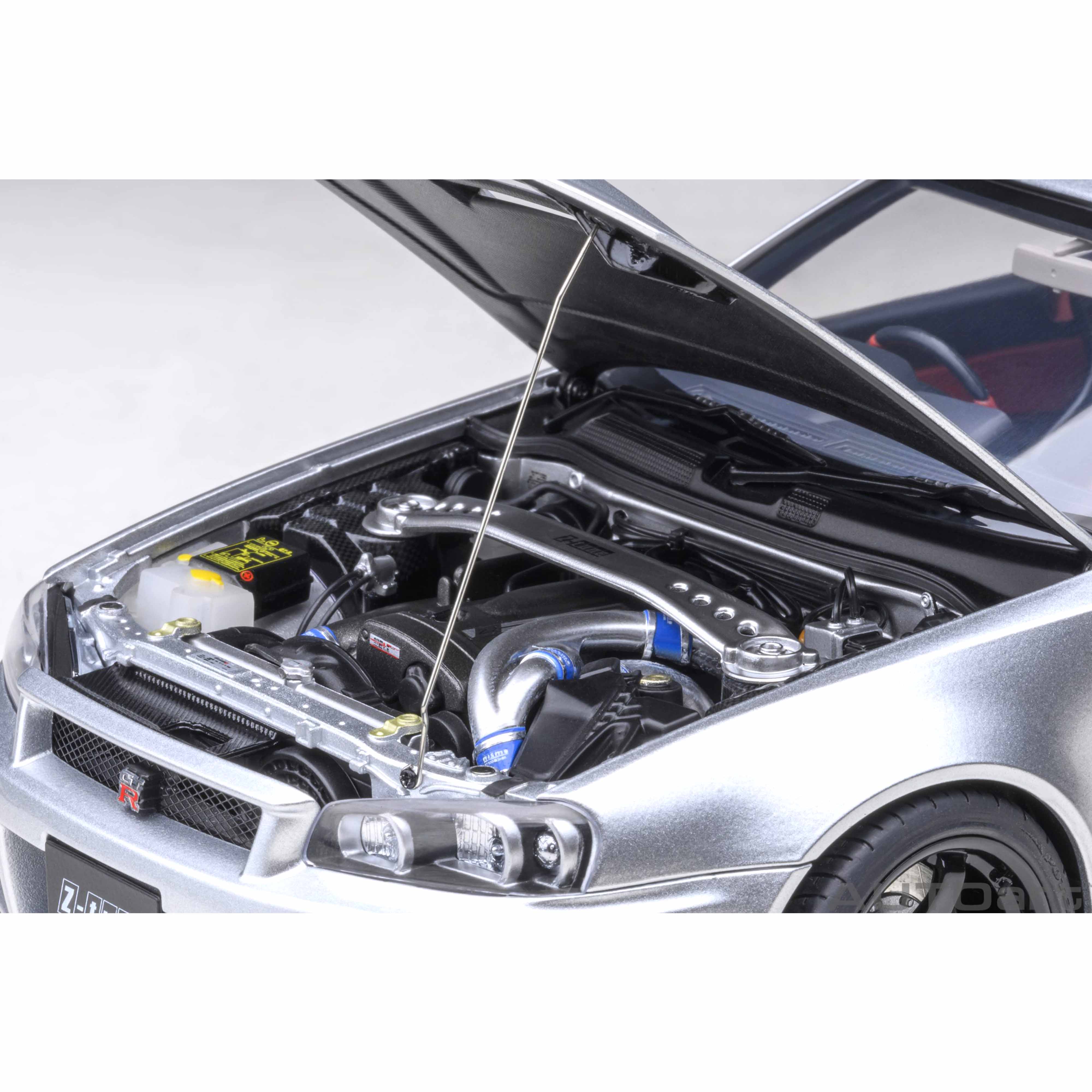 Nissan Skyline GT-R (R34) Z-Tune Argent 1/18 - Image 10