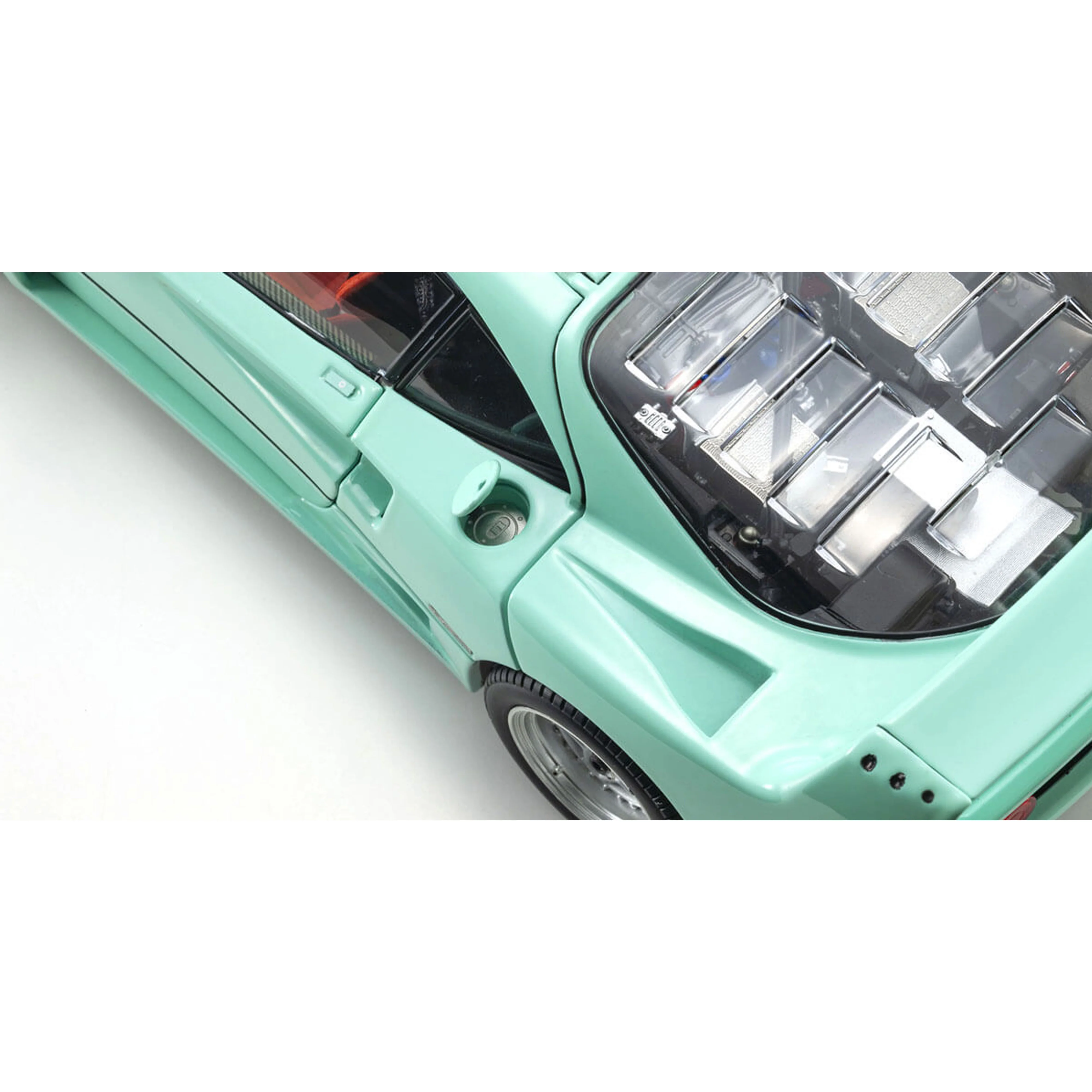 Ferrari F40 Vert Menthe 1/18 - Image 6