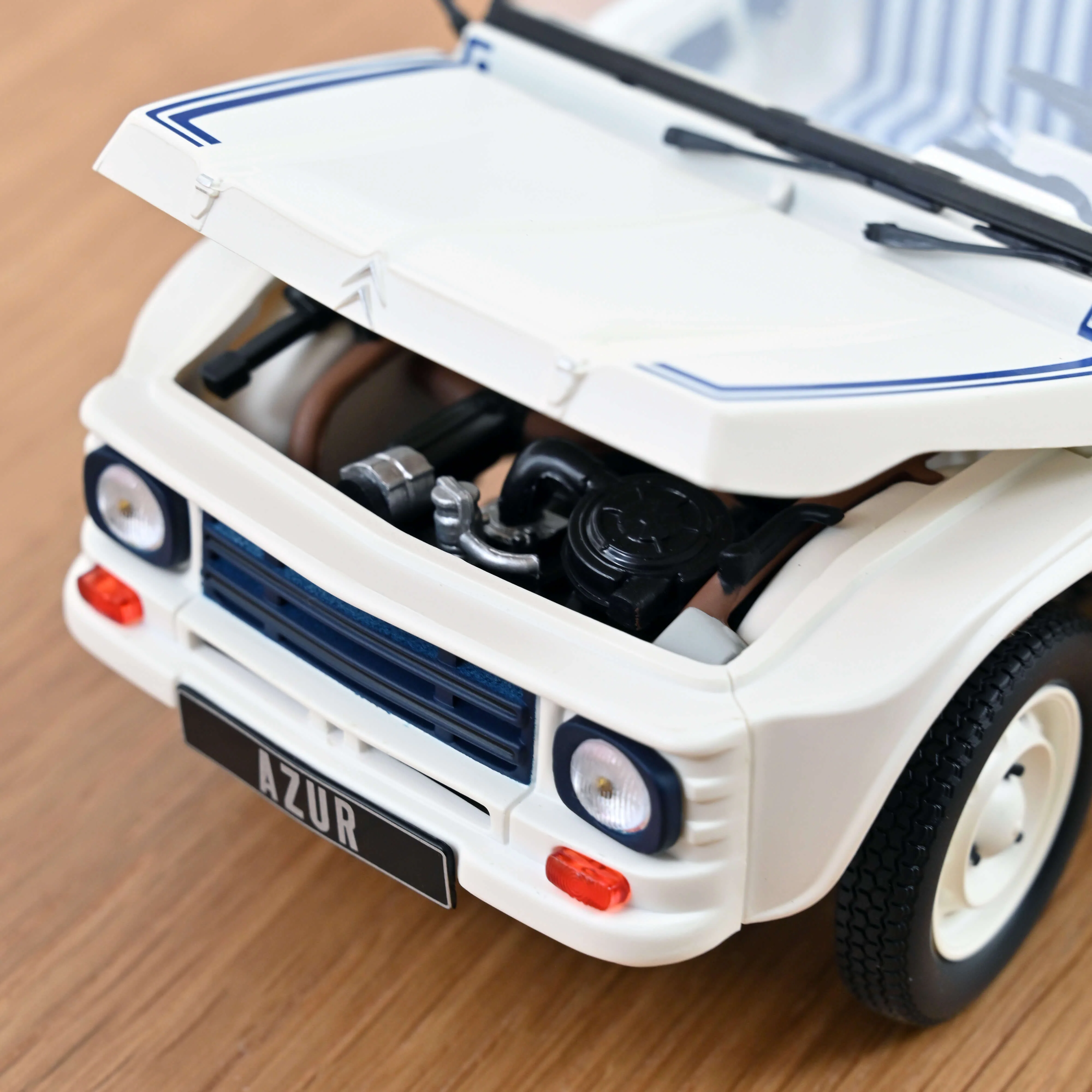 Citroën Méhari Azur 1983 1/18 - Image 4