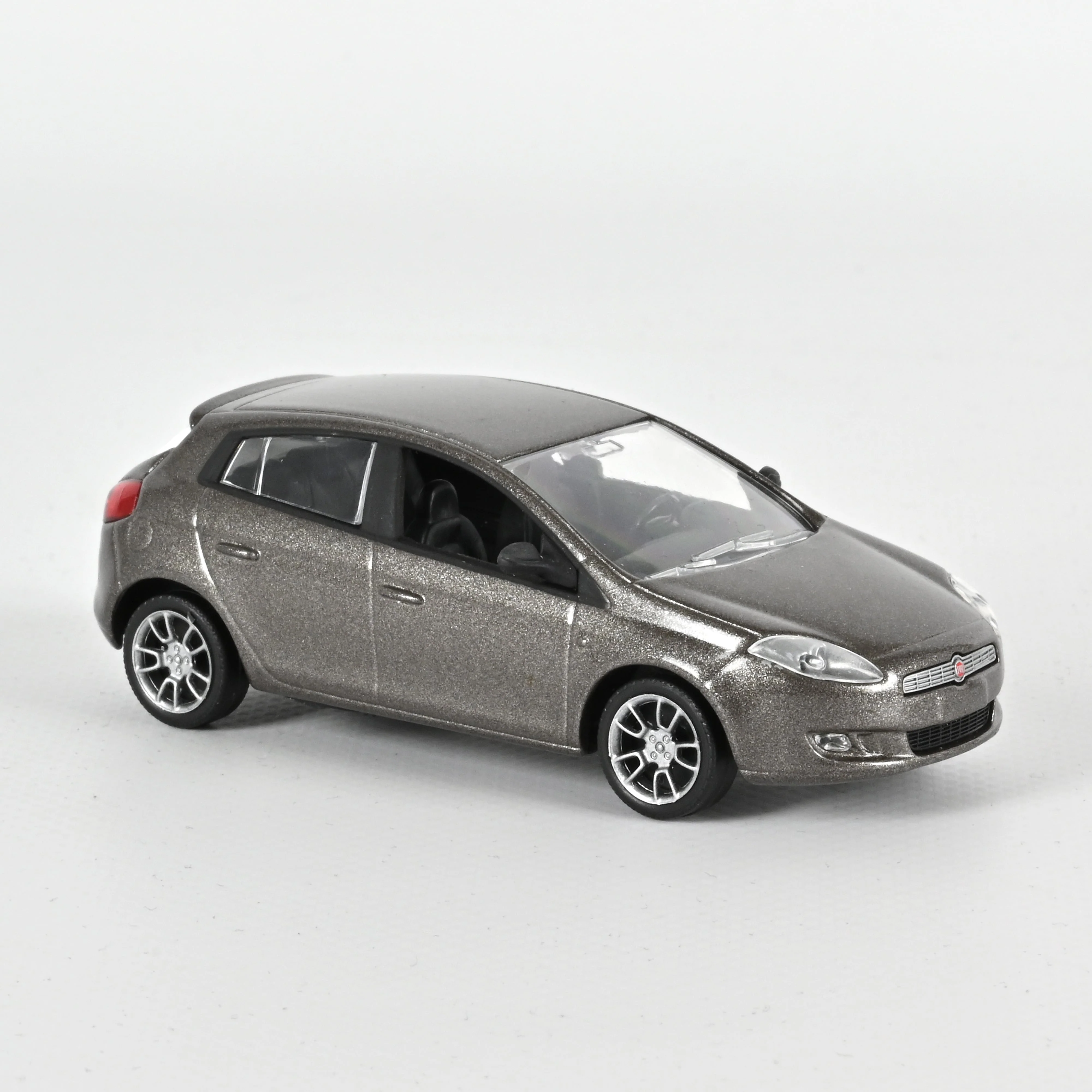 Fiat Nuova Bravo Marron 1/43