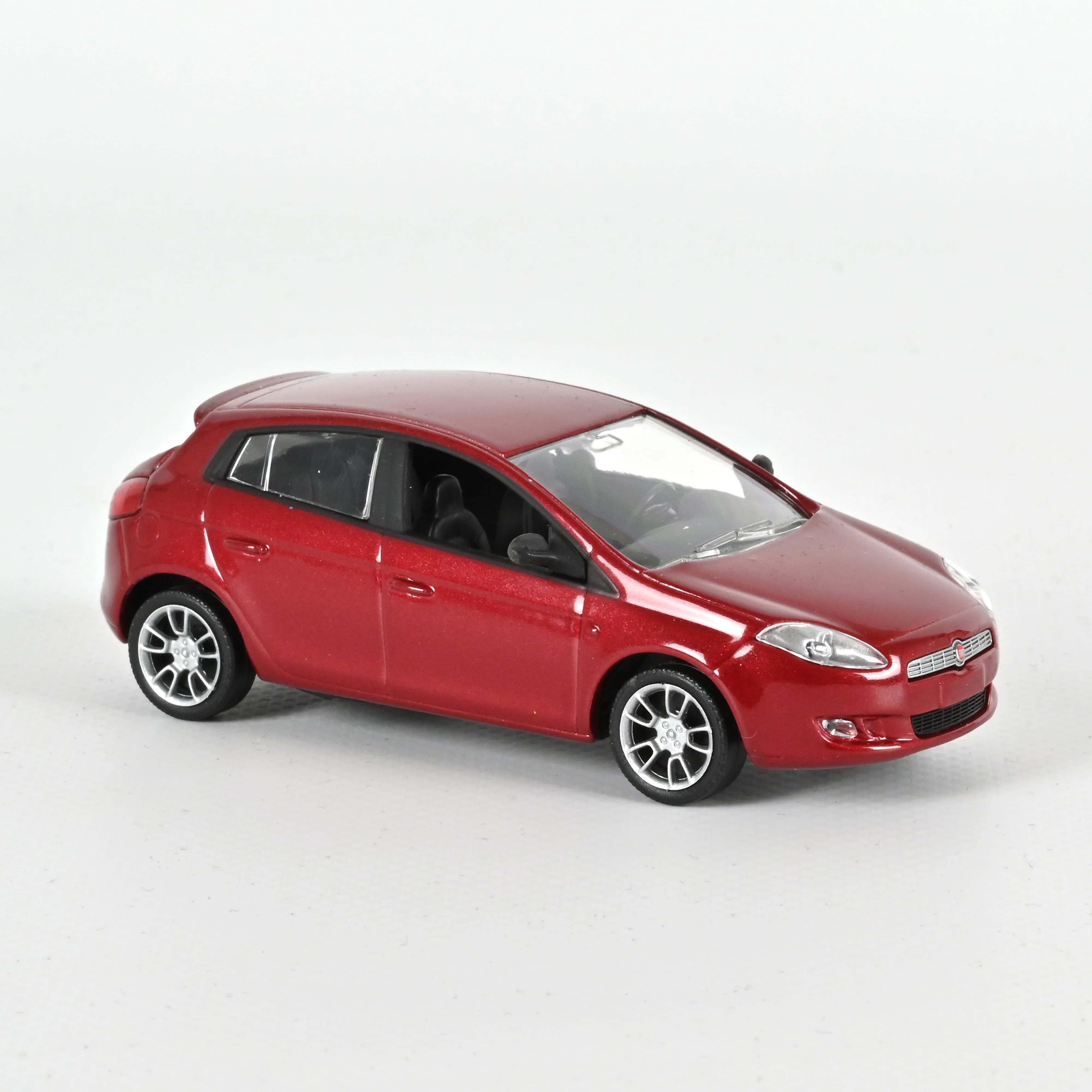 Fiat Nuova Bravo Rouge 1/43