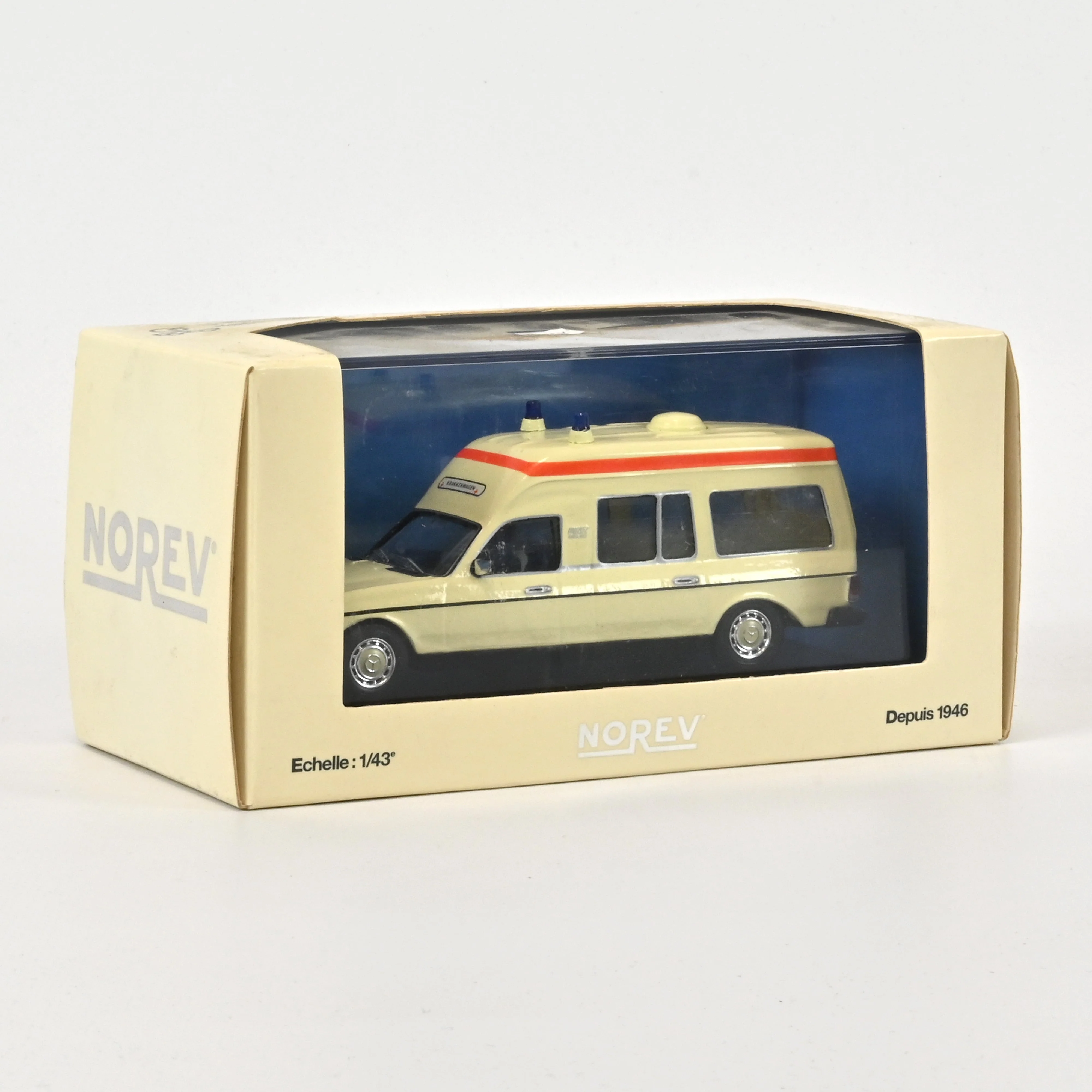 Mercedes Ambulance Allemande 1/43