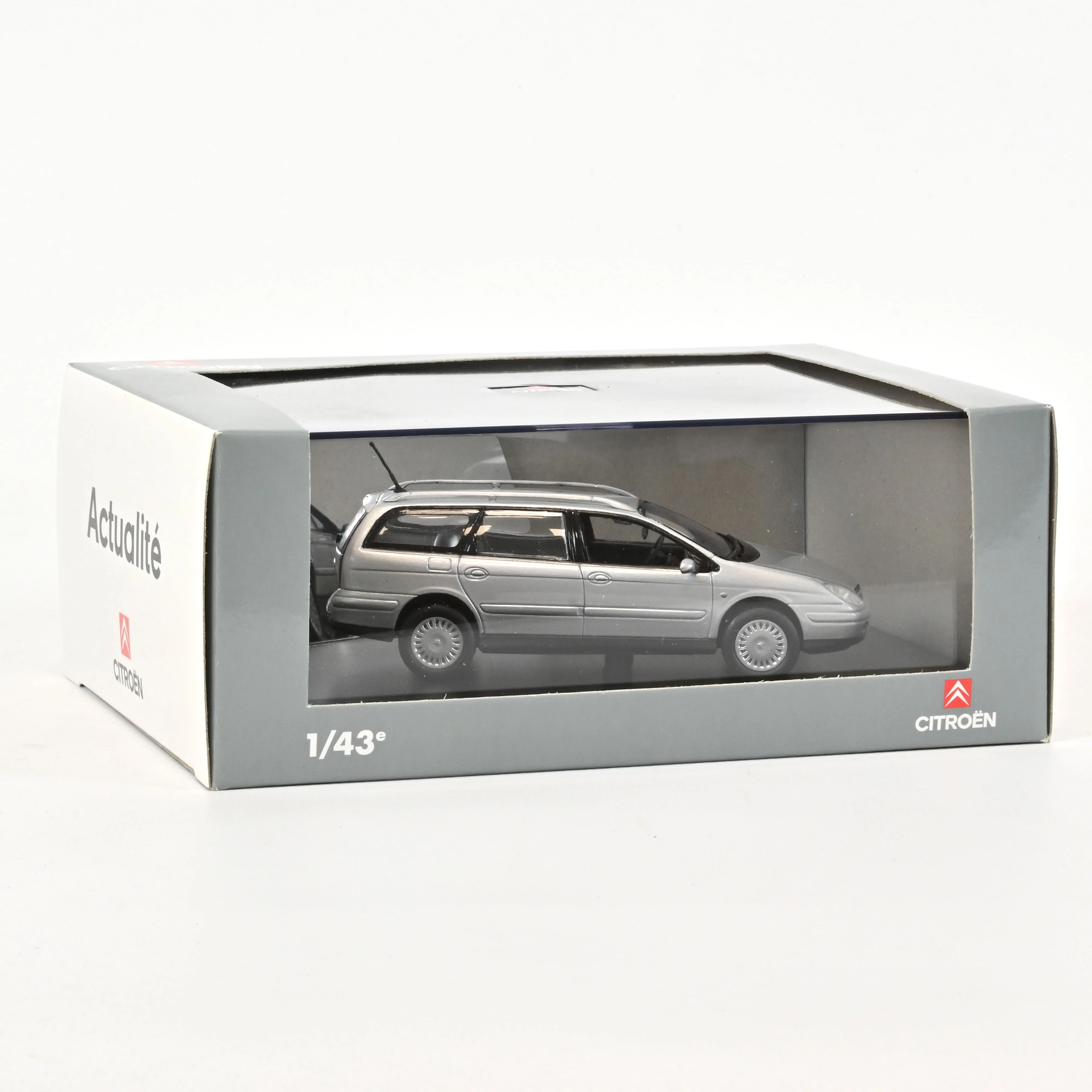 Citroën C5 Break Gris Aluminium 1/43