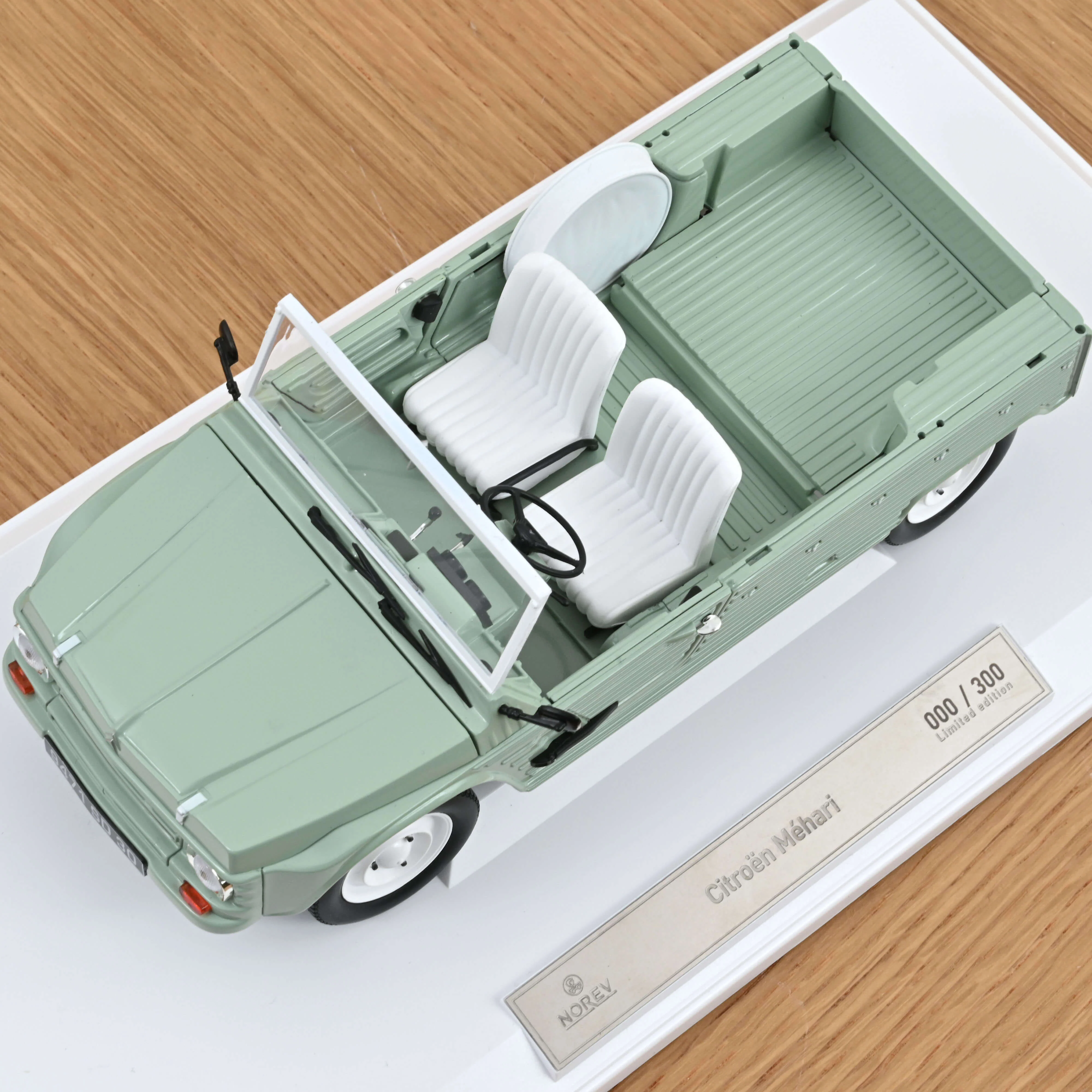 Citroën Méhari 1983 Kaki 1/18 - 300pcs - Image 6