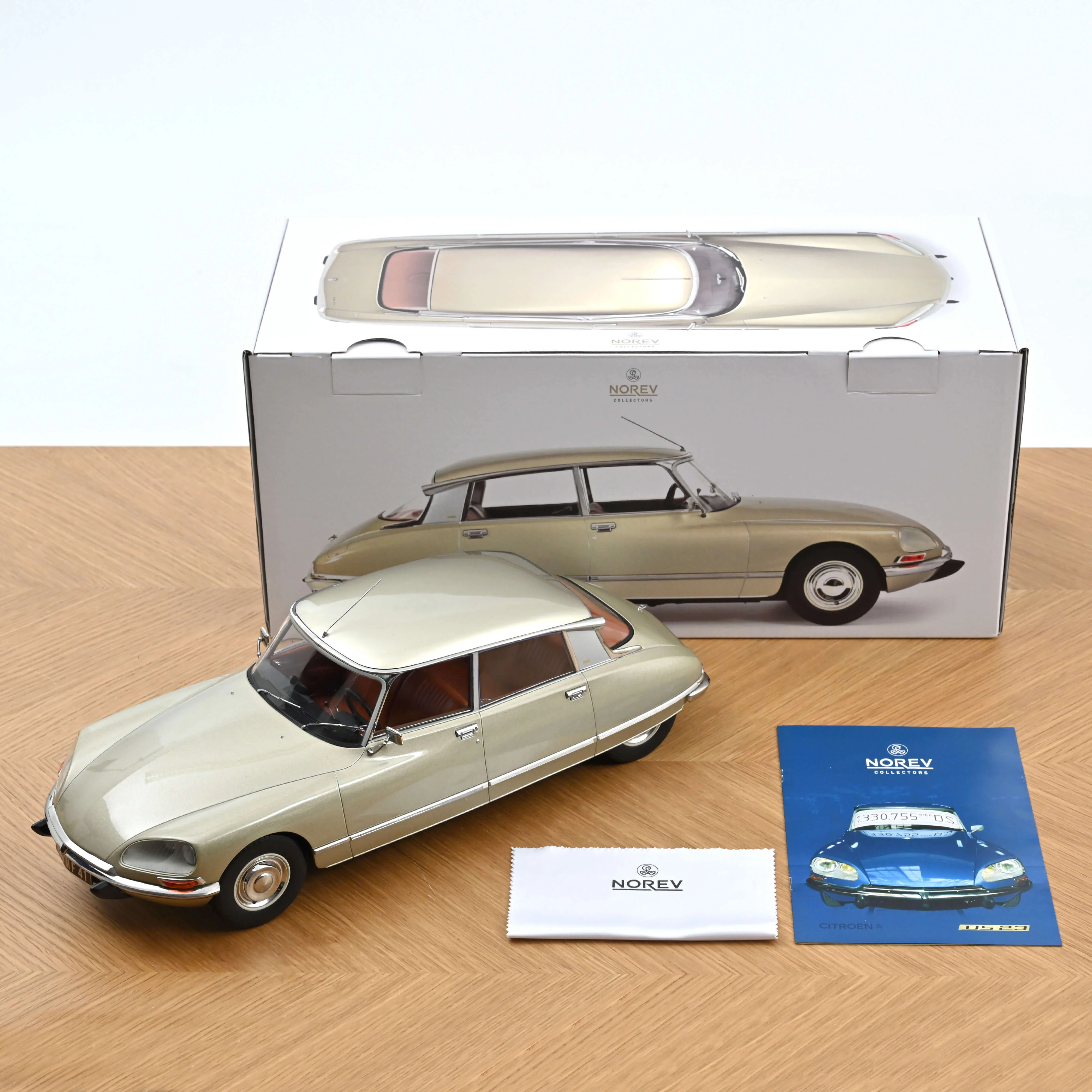 Citroën DS 23 Pallas 1973 Beige Tholonnet 1/12 - Image 7