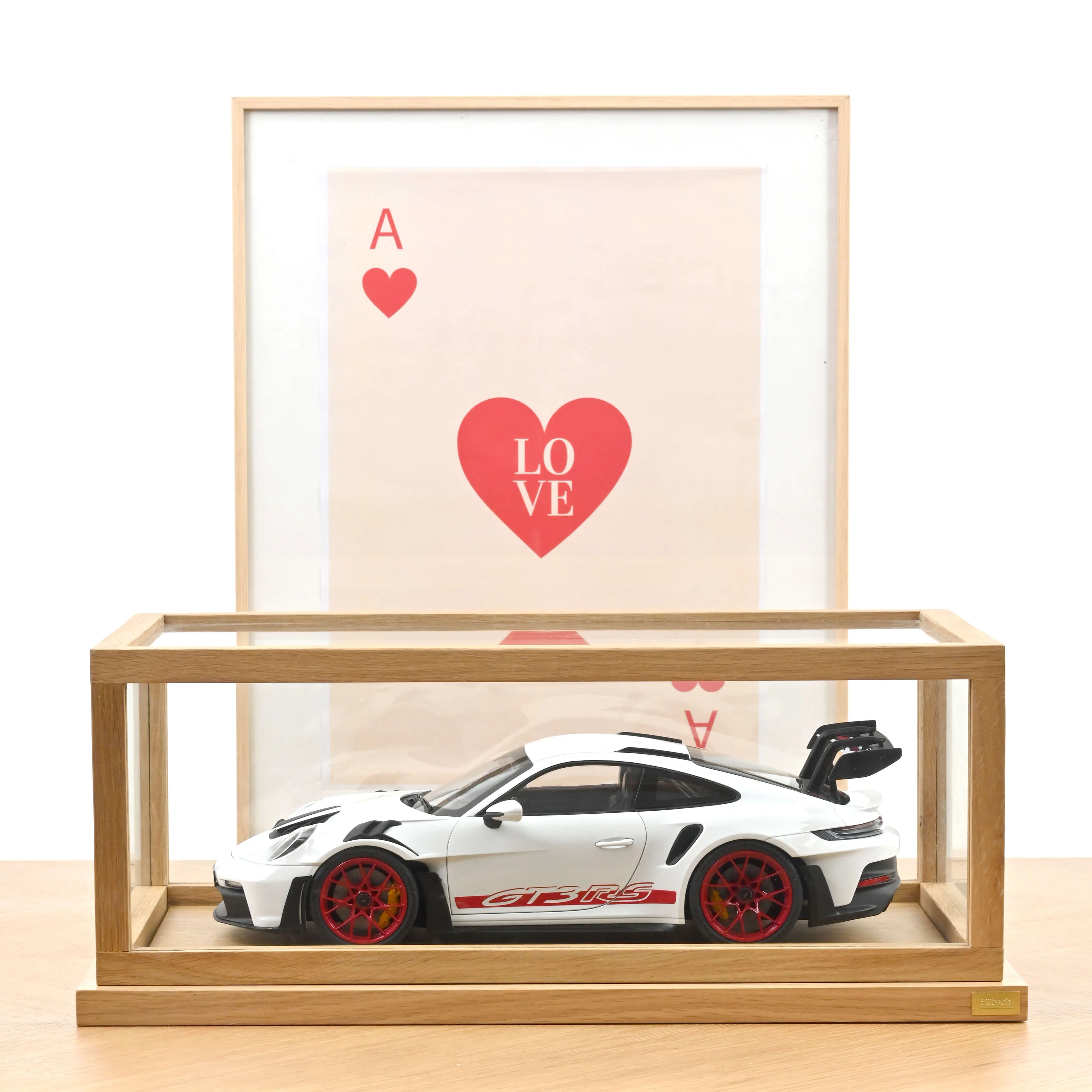Porsche 911 GT3 RS 2022 Blanc et rouge pyro 1/12 - Image 3
