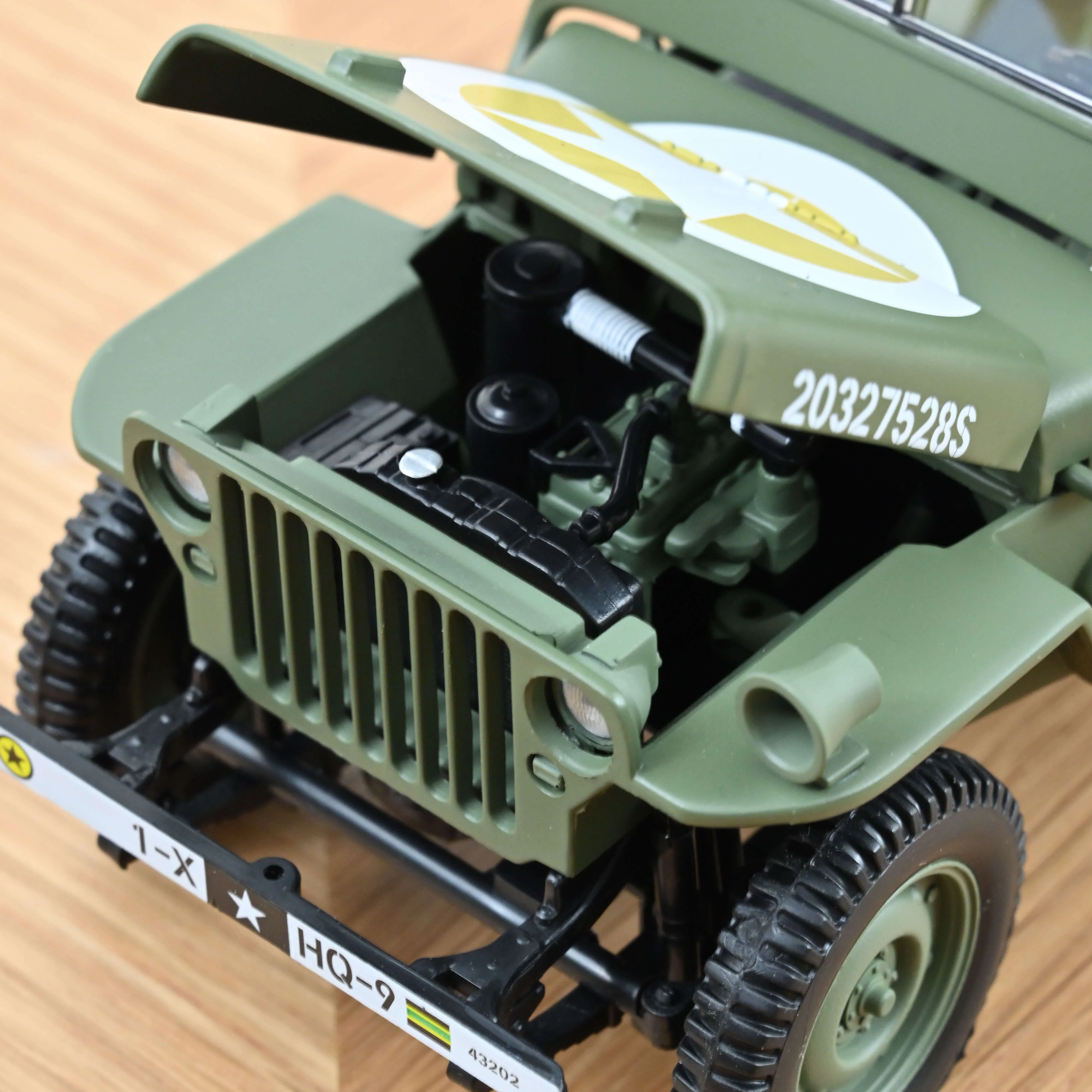 Jeep Militaire 1944 1st Div Inf HQ 1/18 - 200pcs - Image 4