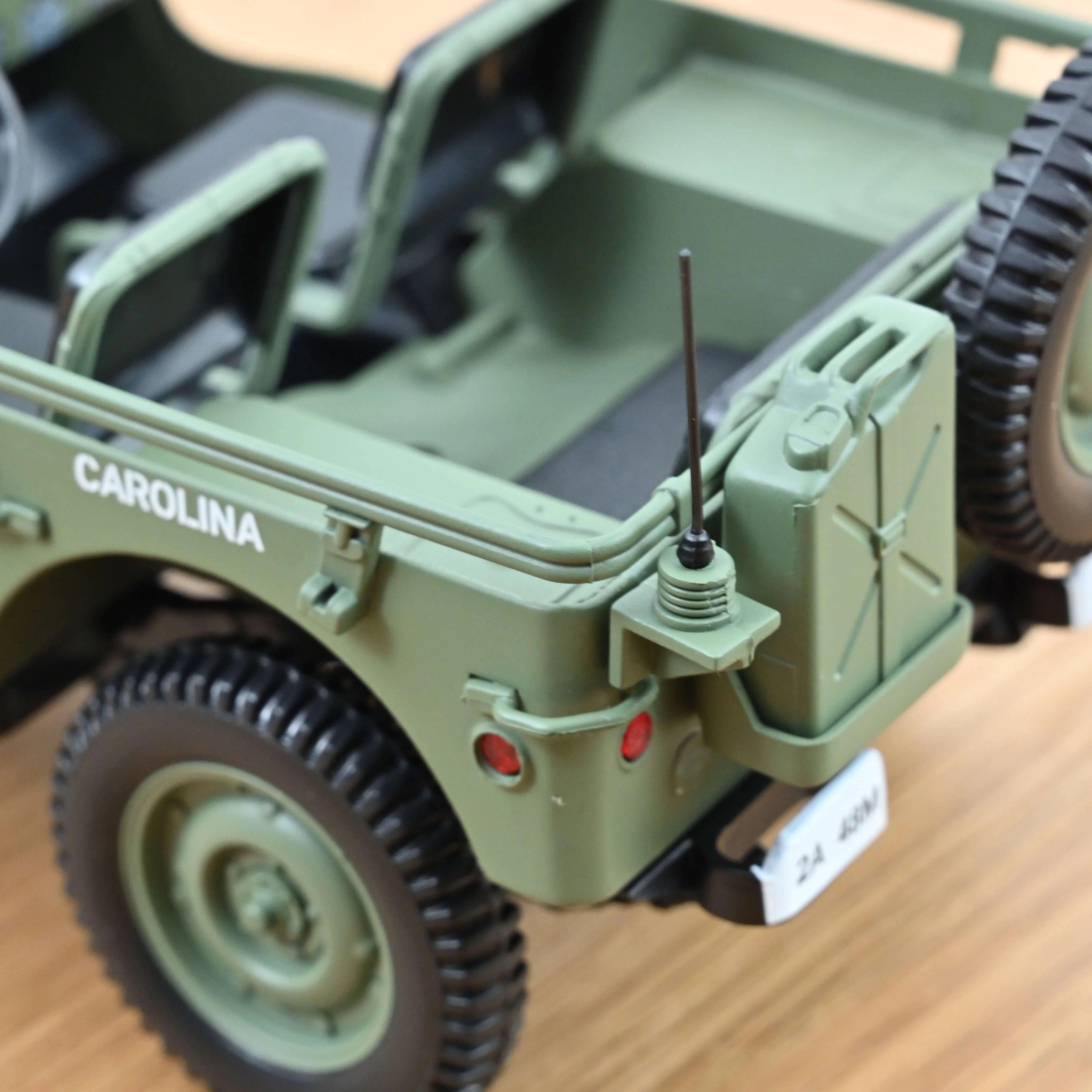 Jeep Militaire 1944 Ambulance 1/18 - 200 pcs - Image 5