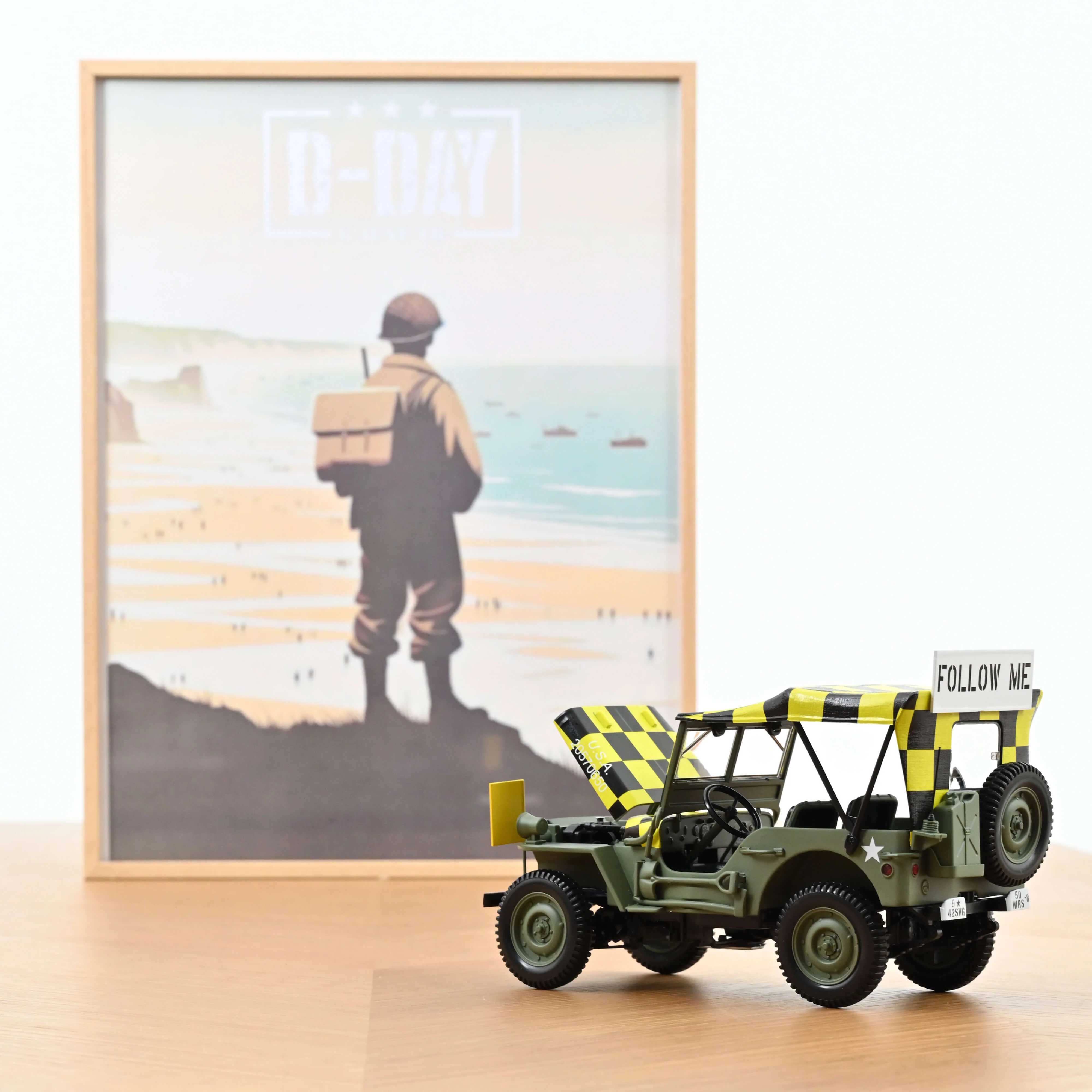Jeep Militaire 1944 Follow Me 1/18 - 200pcs - Image 3