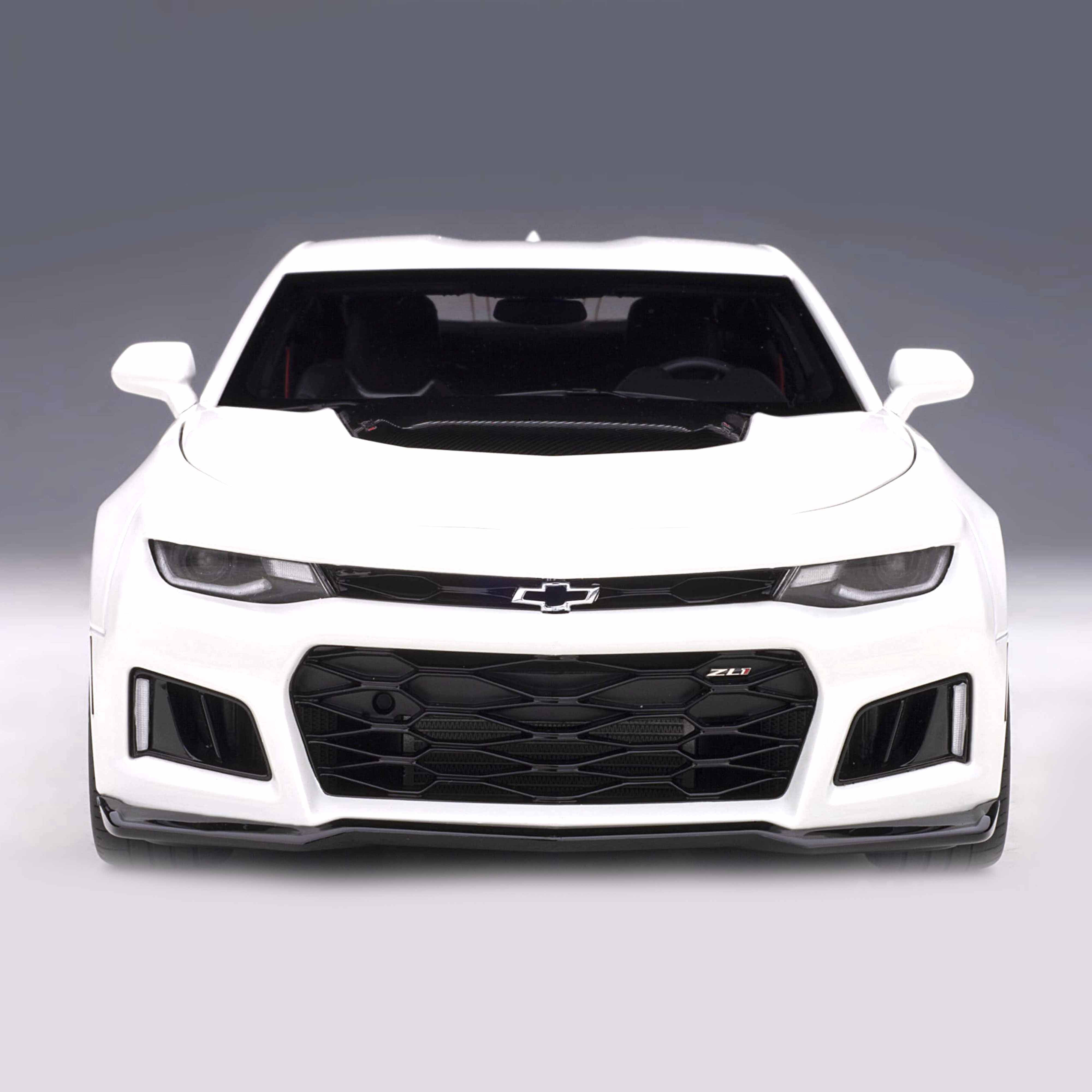 Chevrolet Camaro ZL1 2017 Blanc Sommet 1/18 - Image 4