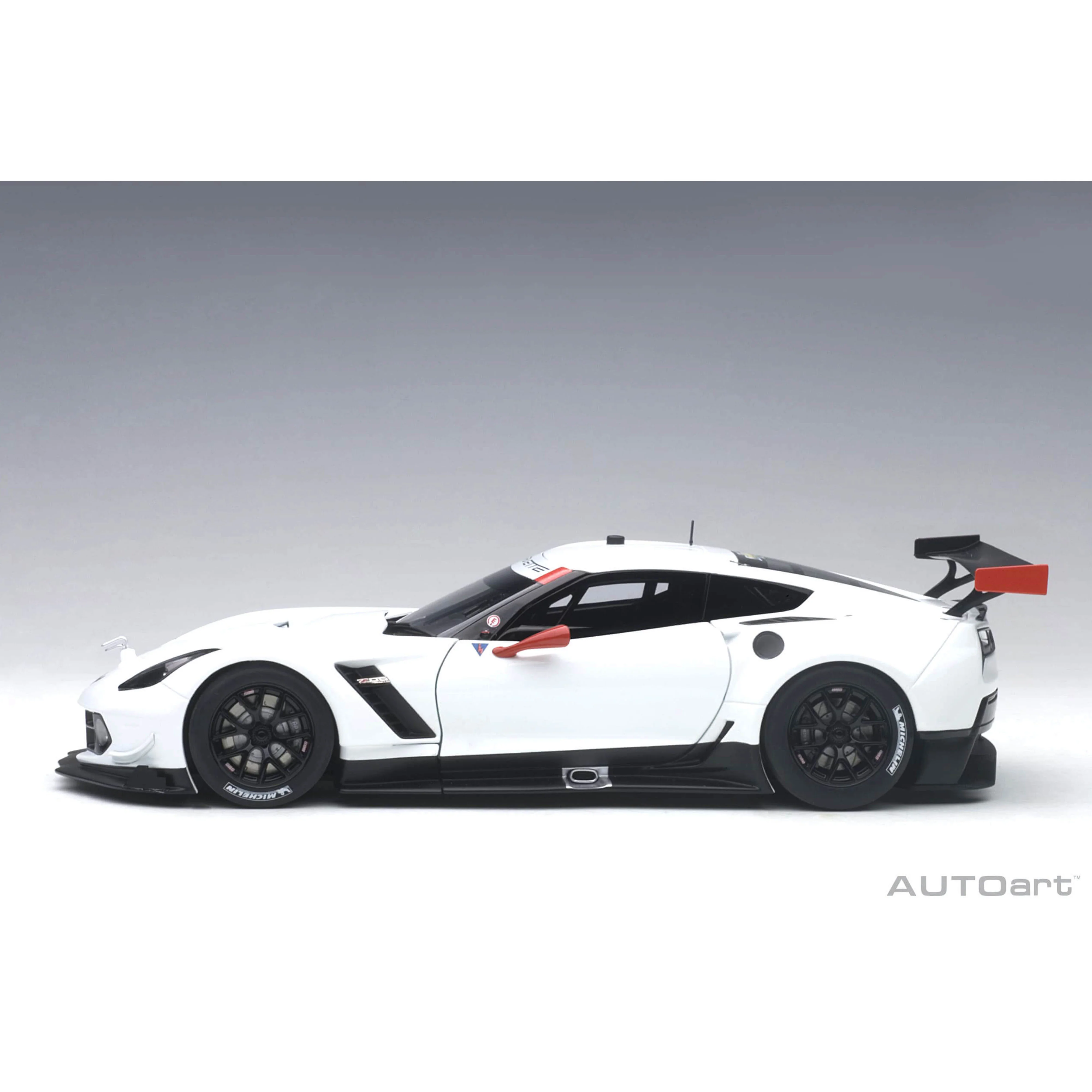 Chevrolet Corvette C7.R Plain Body Version Blanc 1/18 - Image 3