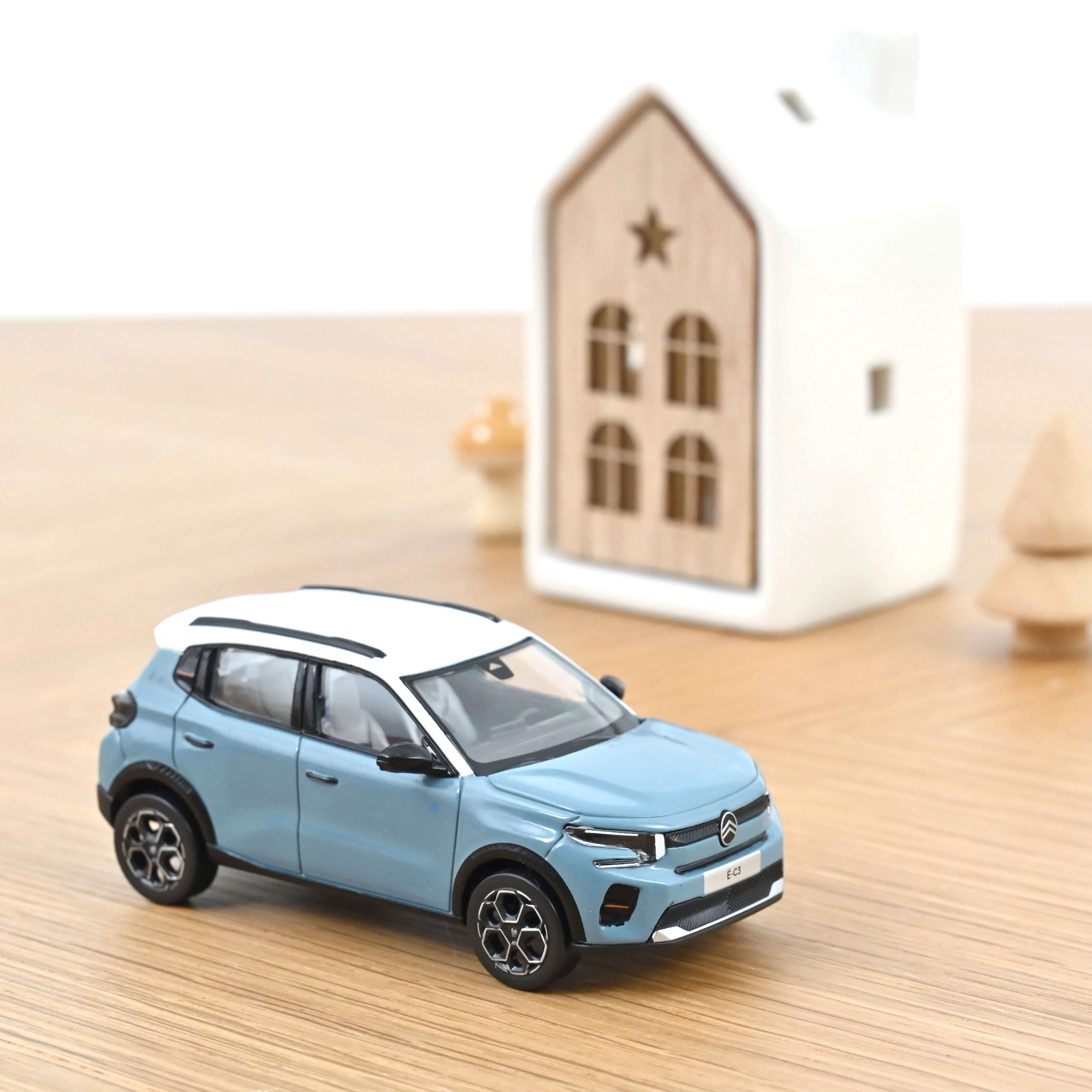 Citroën C3 2024 Bleu Monte Carlo Toit Blanc 1/43