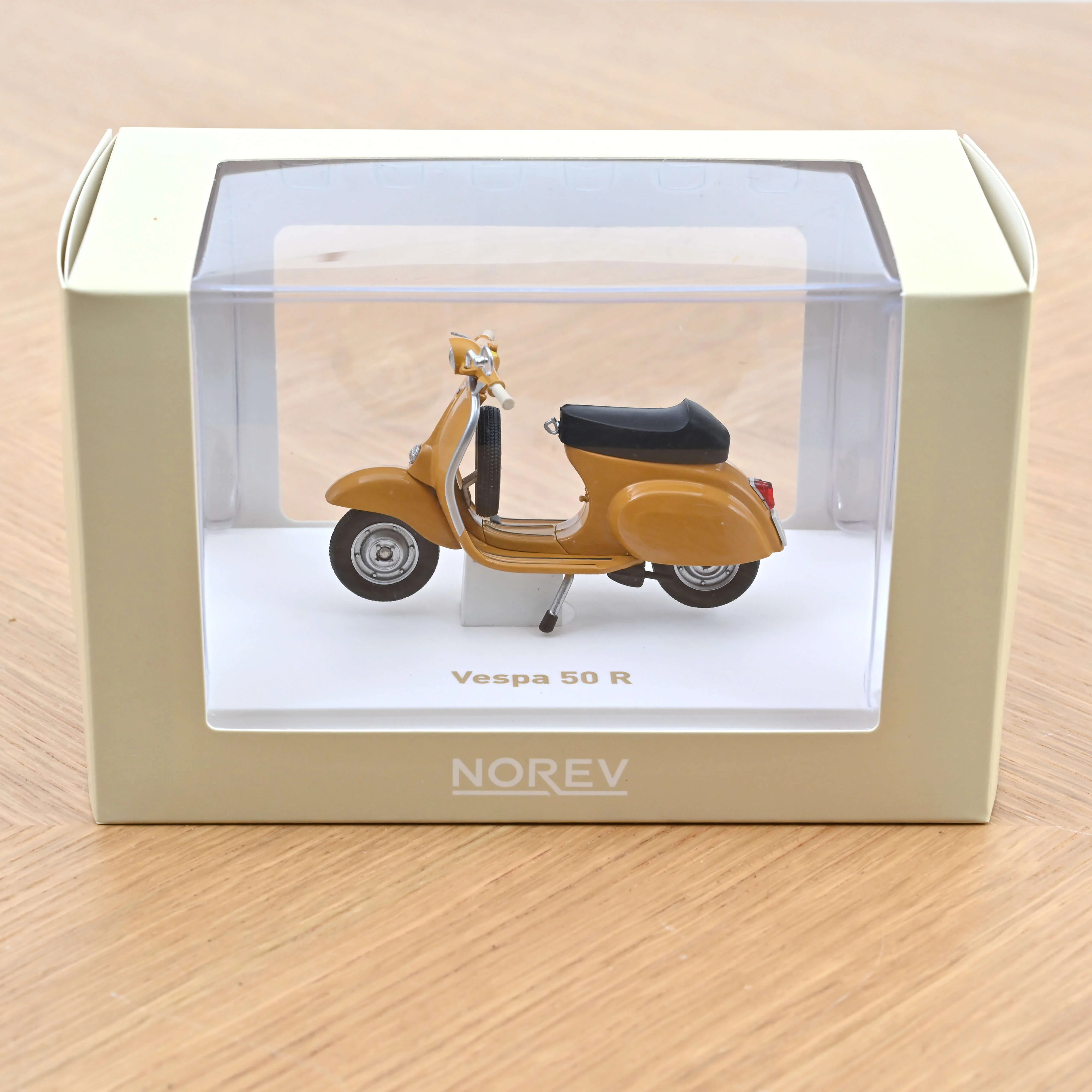 Vespa 50 R 1969 Jaune Positano 1/18 - Image 3