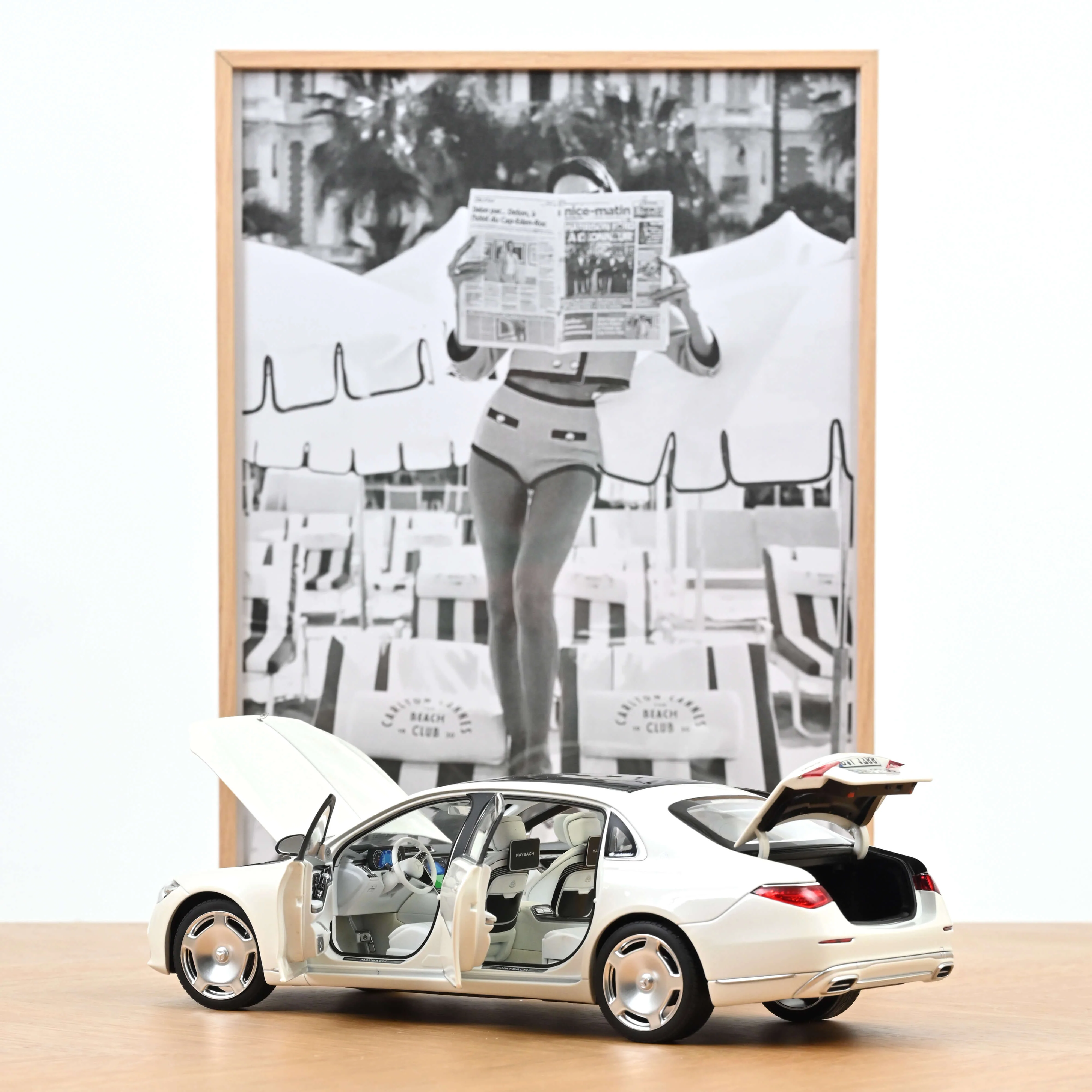 Mercedes-Maybach S 680 4MATIC 2021 Blanc Diamant met 1/18 - Image 2