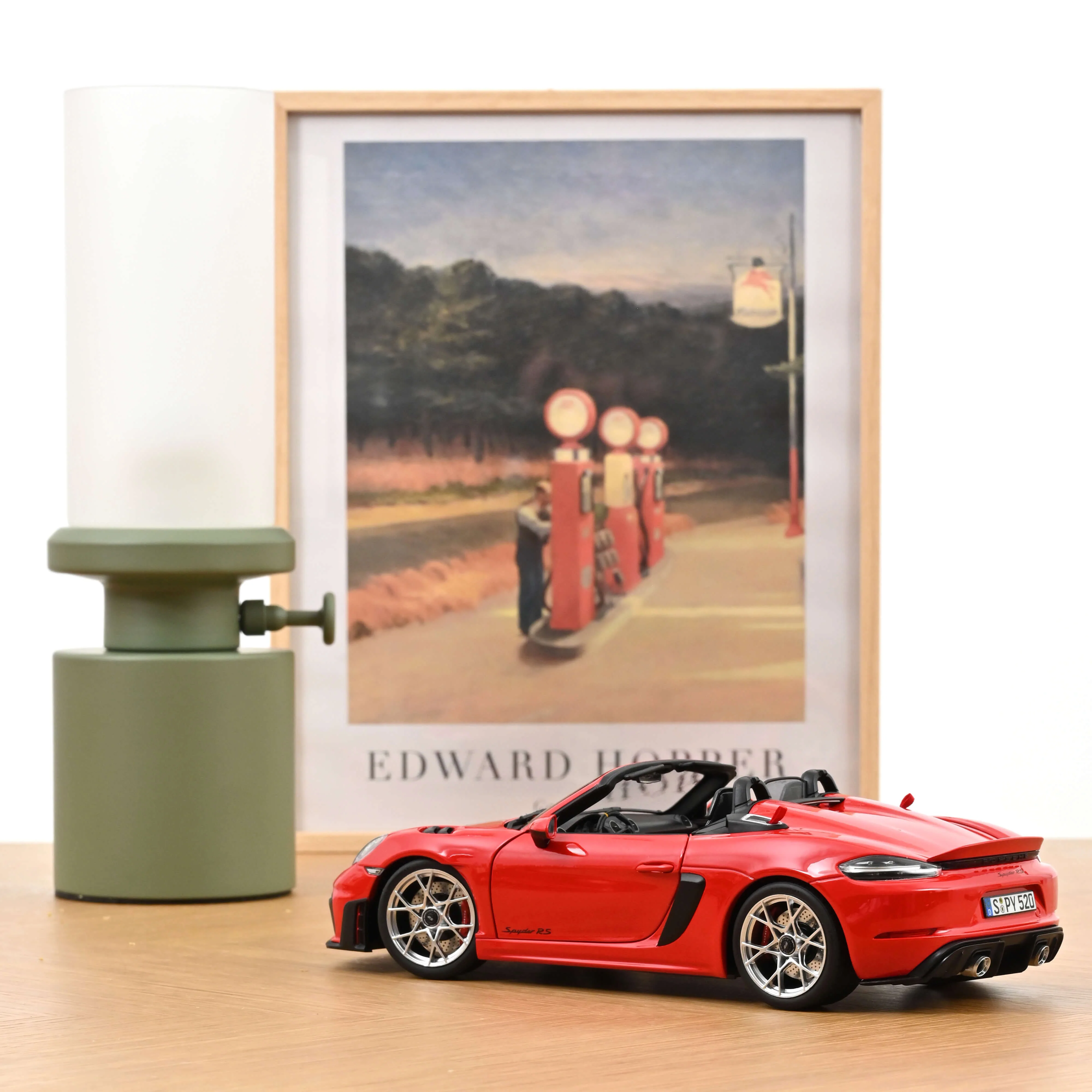 Porsche 718 Spyder RS 2023 Rouge Indien 1/18 - Image 2
