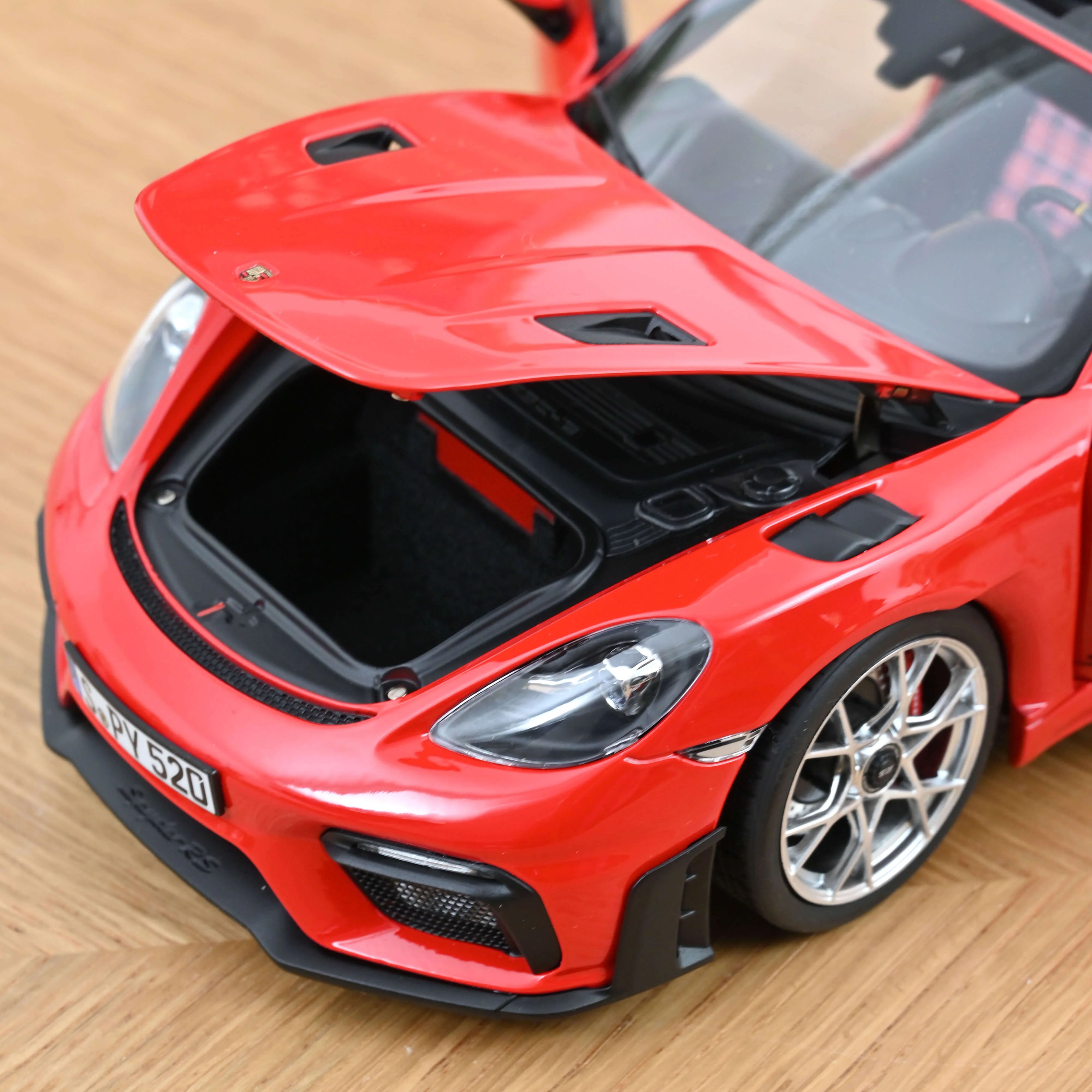 Porsche 718 Spyder RS 2023 Rouge Indien 1/18 - Image 4