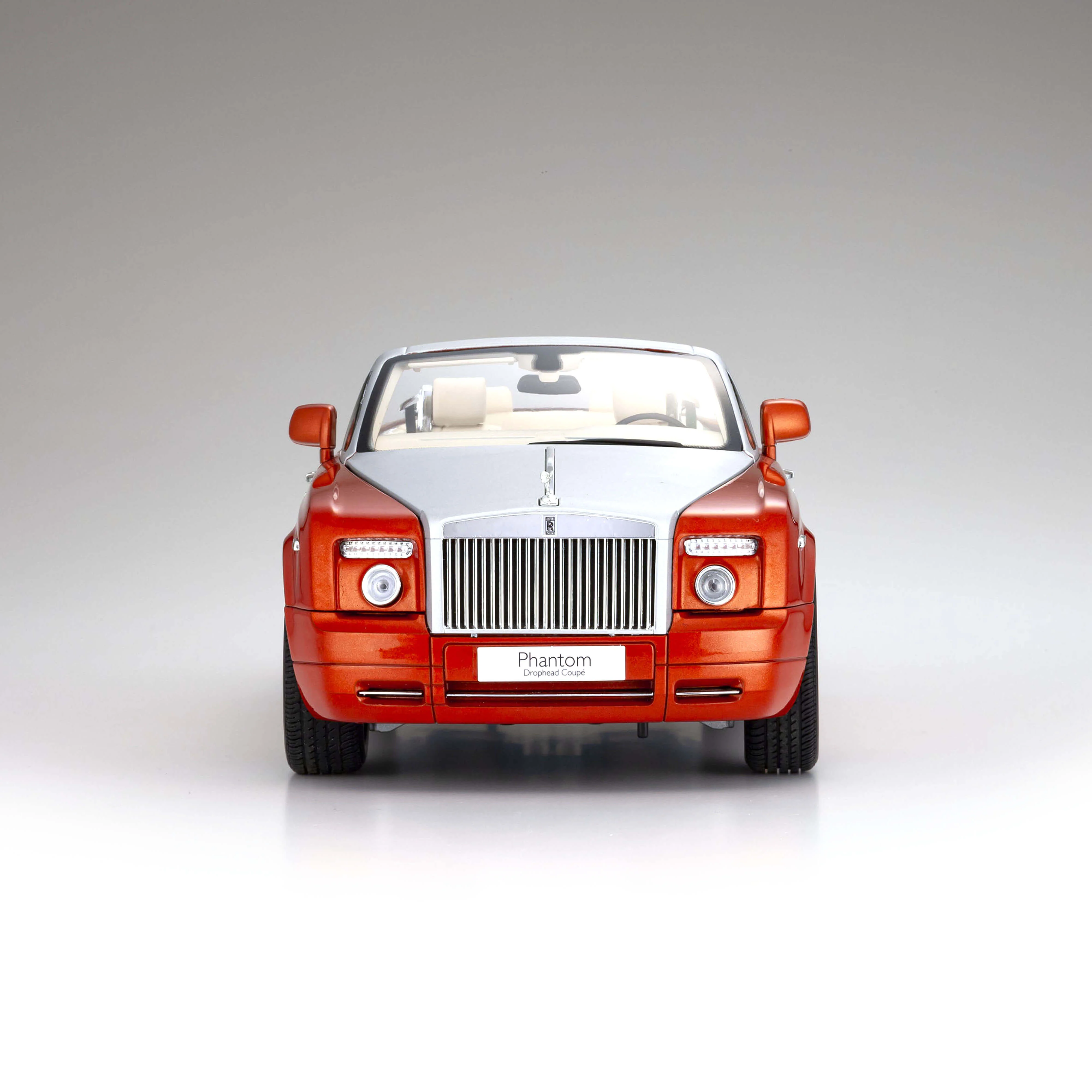 Rolls-Royce Phantom Drophead Coupé Orange 1/18 - Image 4