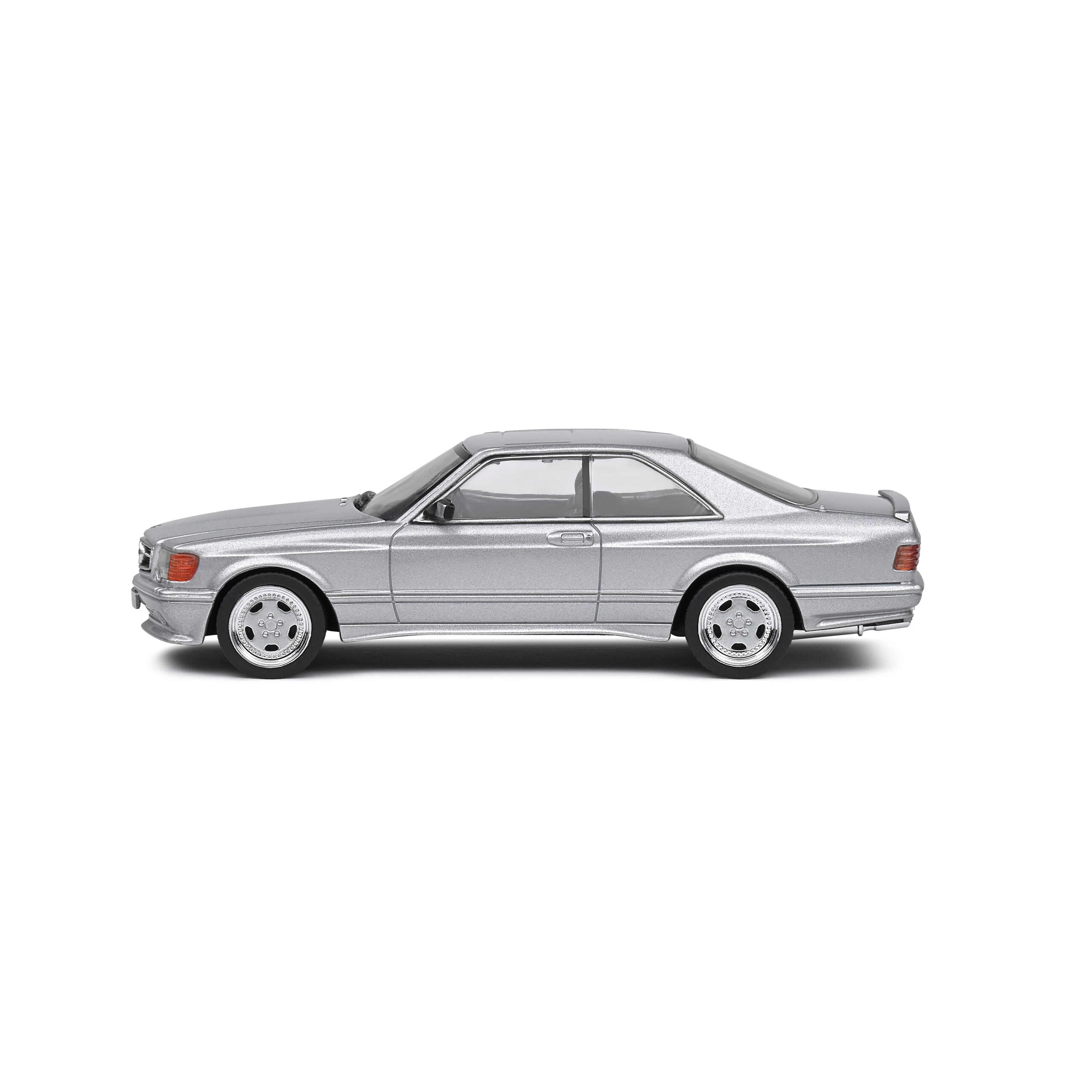 Mercedes-Benz 560 SEC Wide Body Argent 1990 1/43 - Image 2