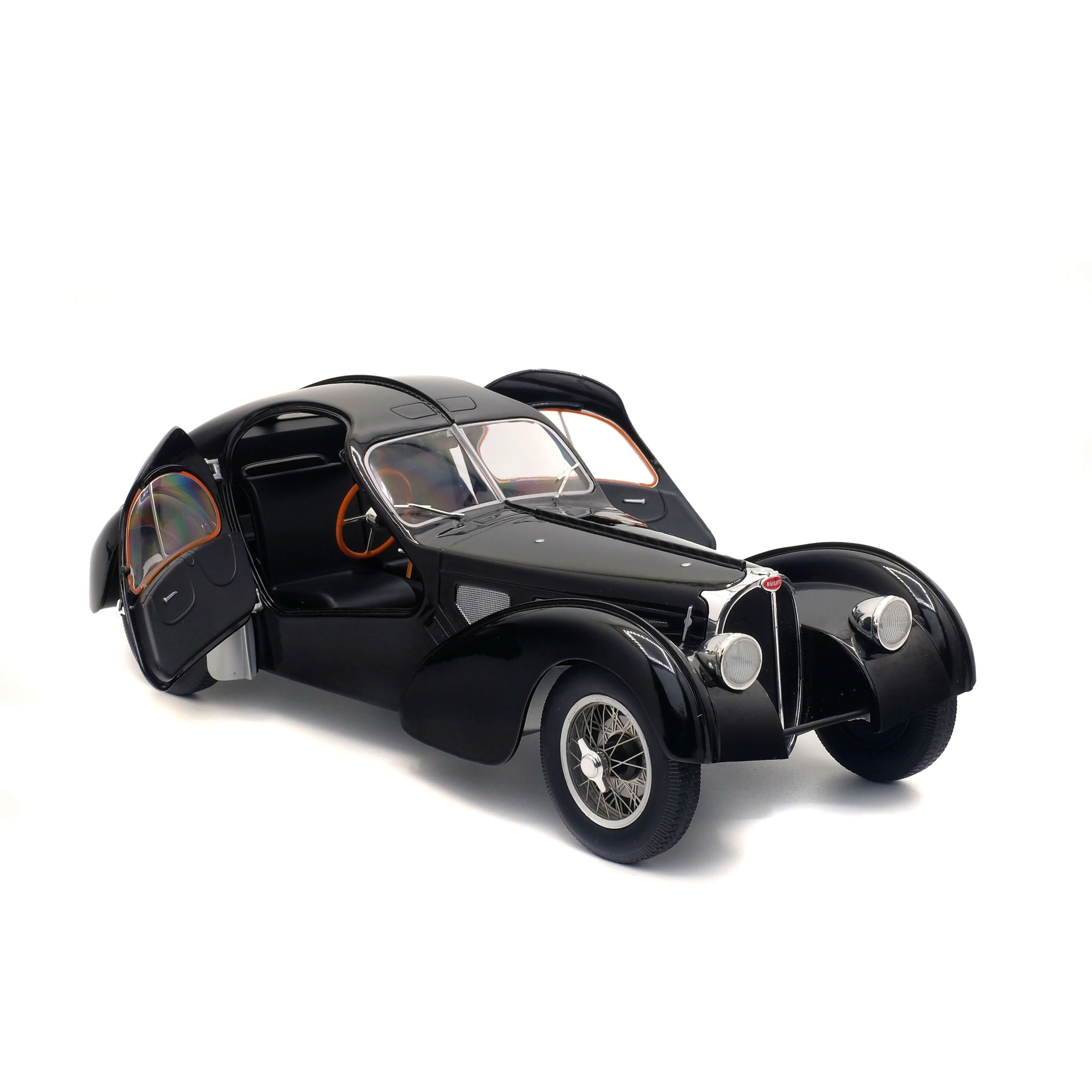 Bugatti Atlantic Type 57 SC Noir 1937 1/18 - Image 6
