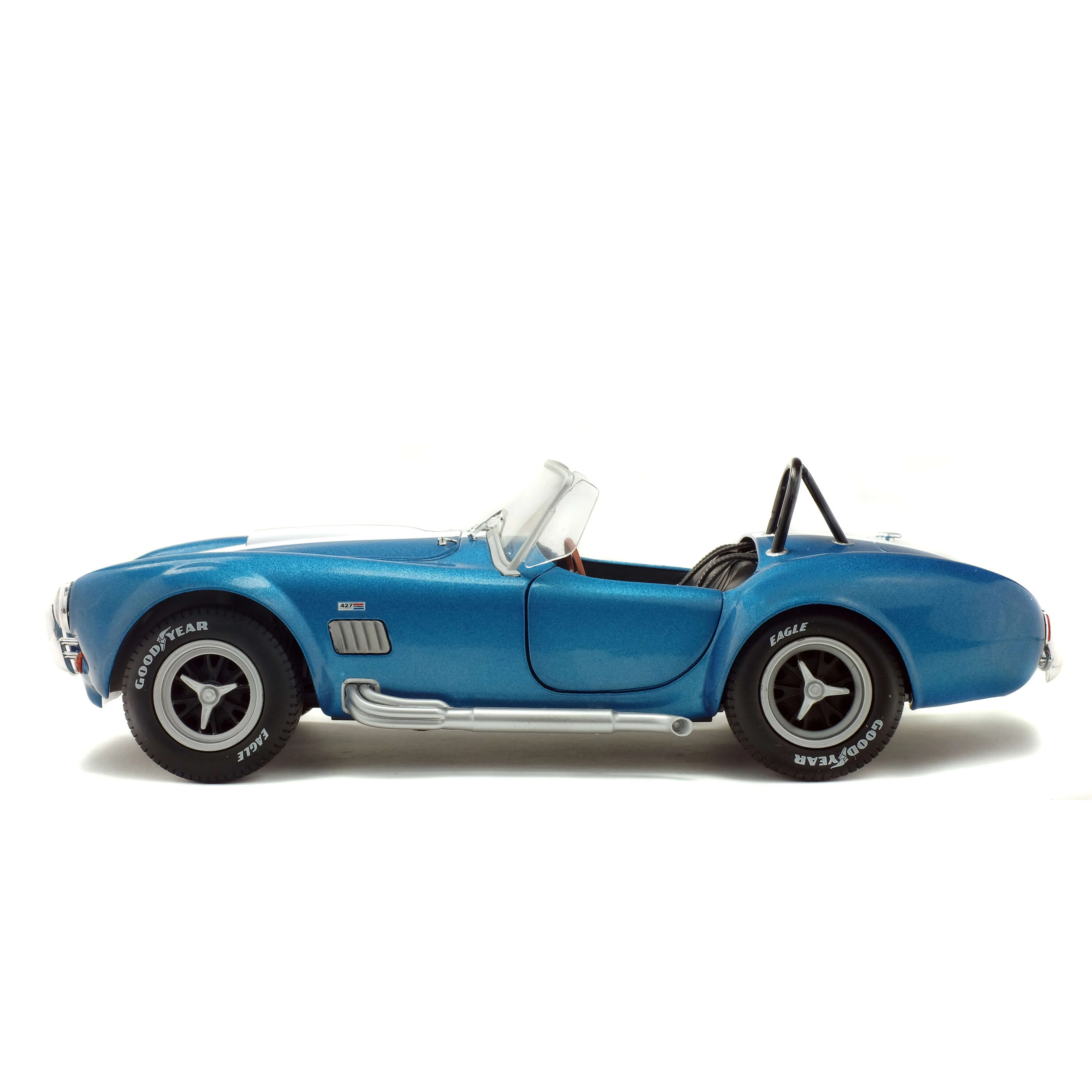Shelby Cobra 427 S/C Bleu 1965 1/18 - Image 2