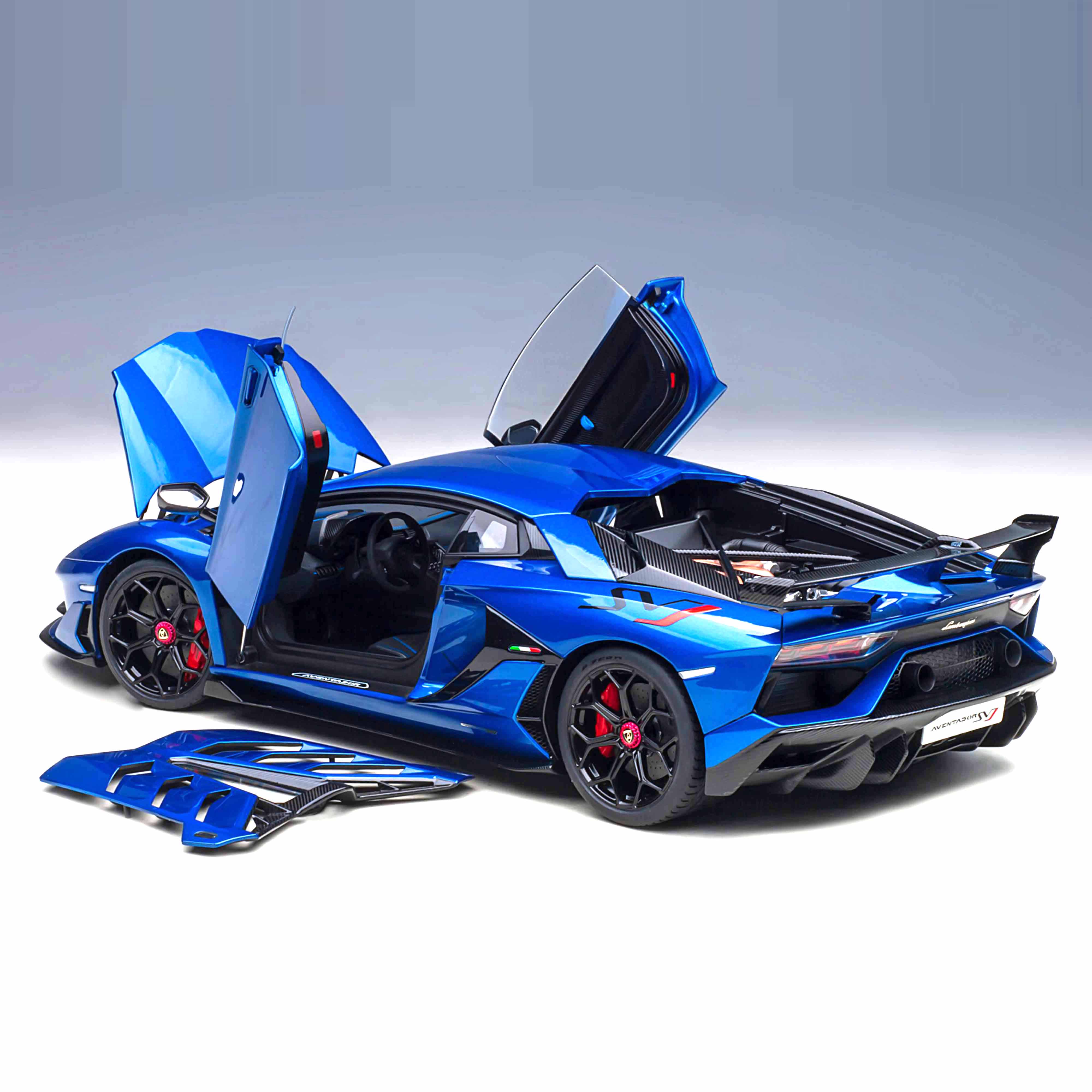 Lamborghini Aventador SVJ Bleu Nethuns 1/18 - Image 10