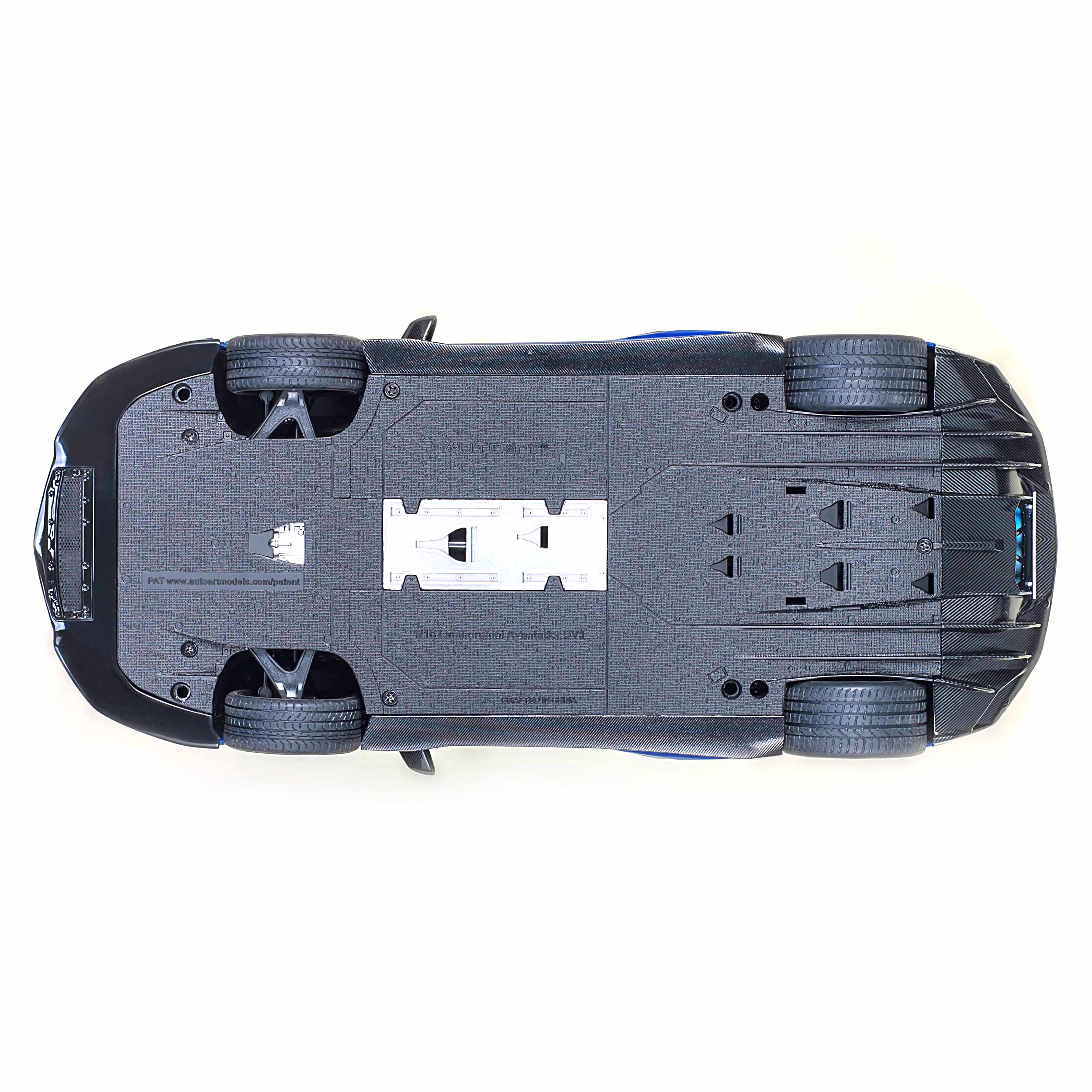 Lamborghini Aventador SVJ Bleu Nethuns 1/18 - Image 6