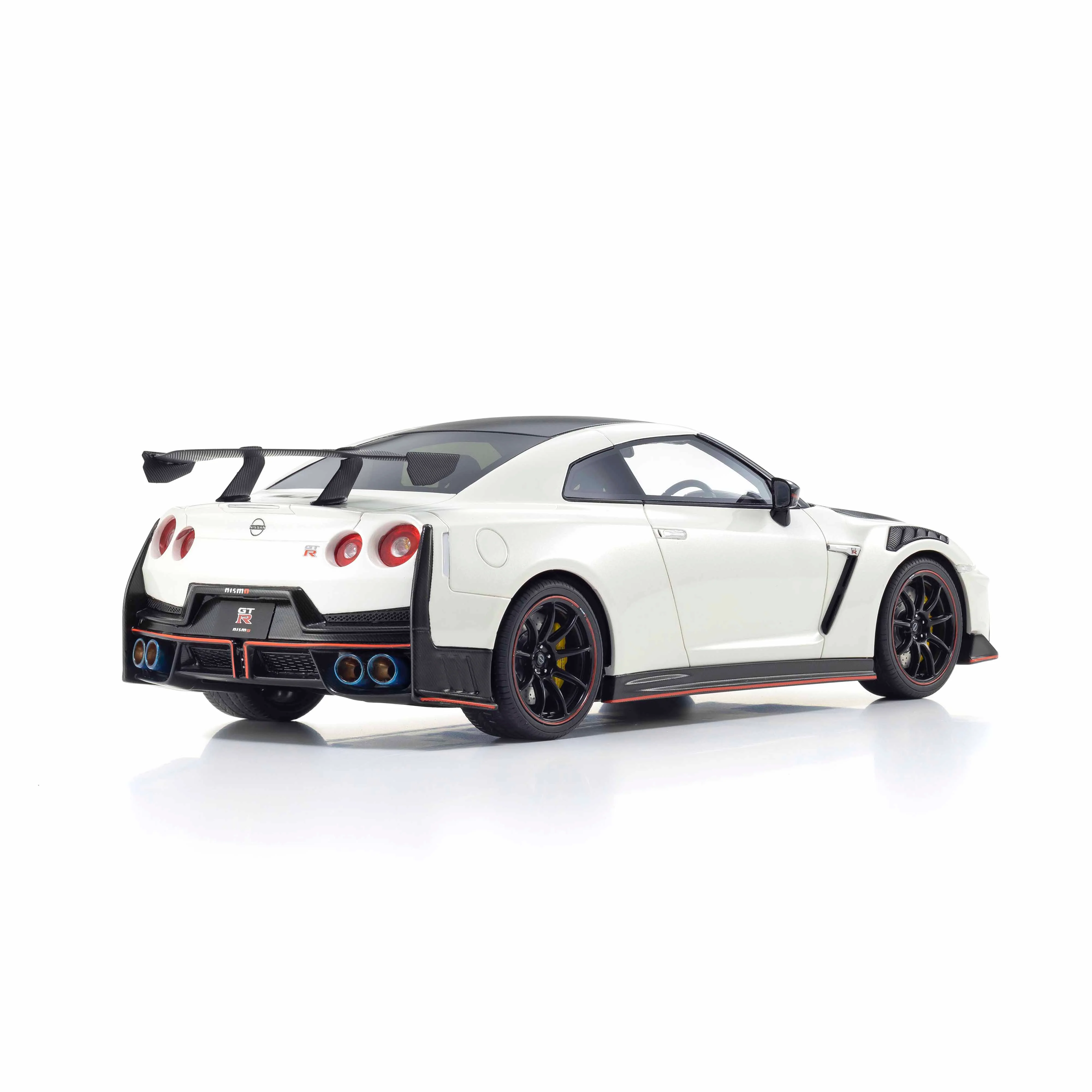 Nissan GT-R NISMO 2024 Edition Spéciale Blanc 1/18 - Image 2