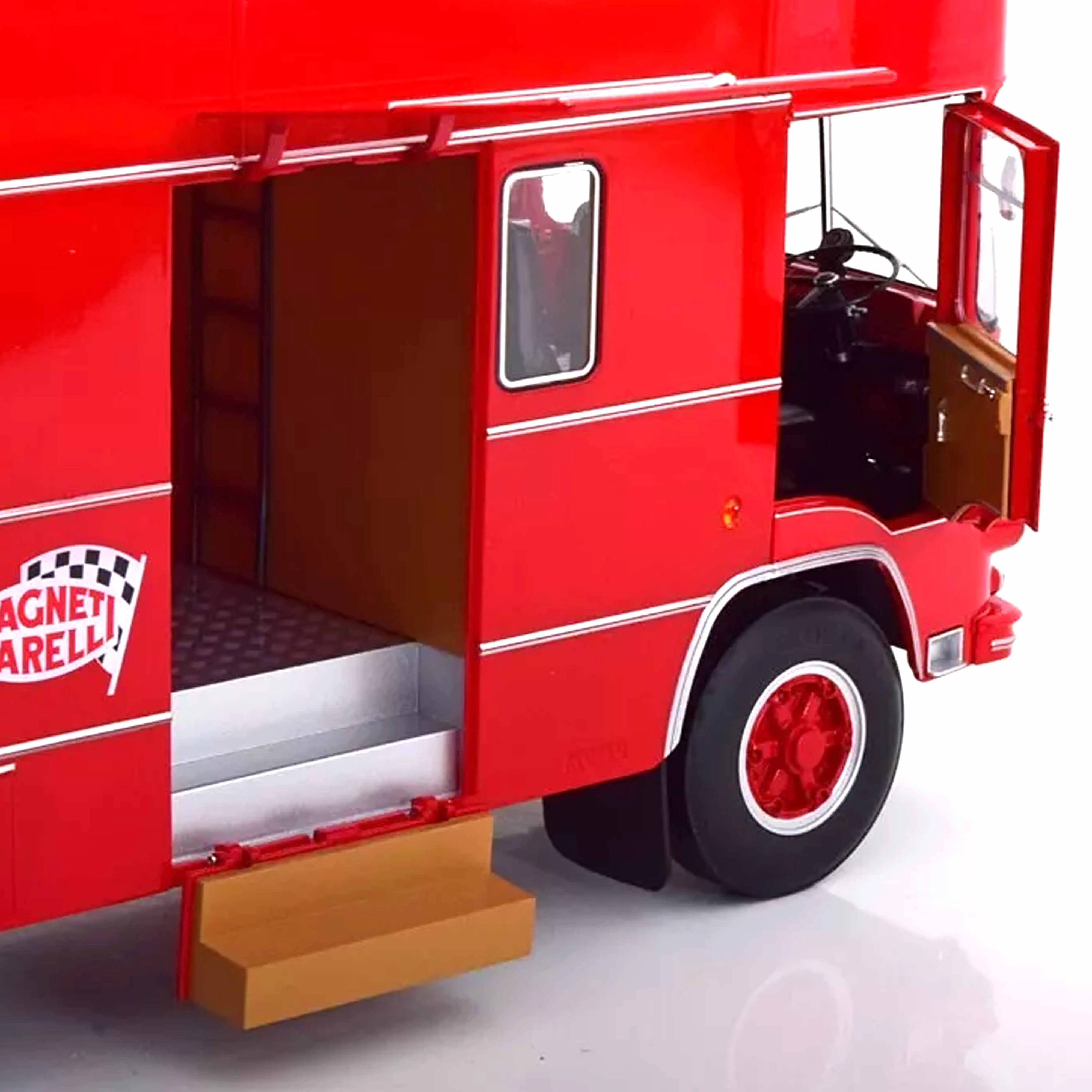 Fiat OM 150 Rolfo Ferrari Racetransporter 1967 1/18 - Image 3
