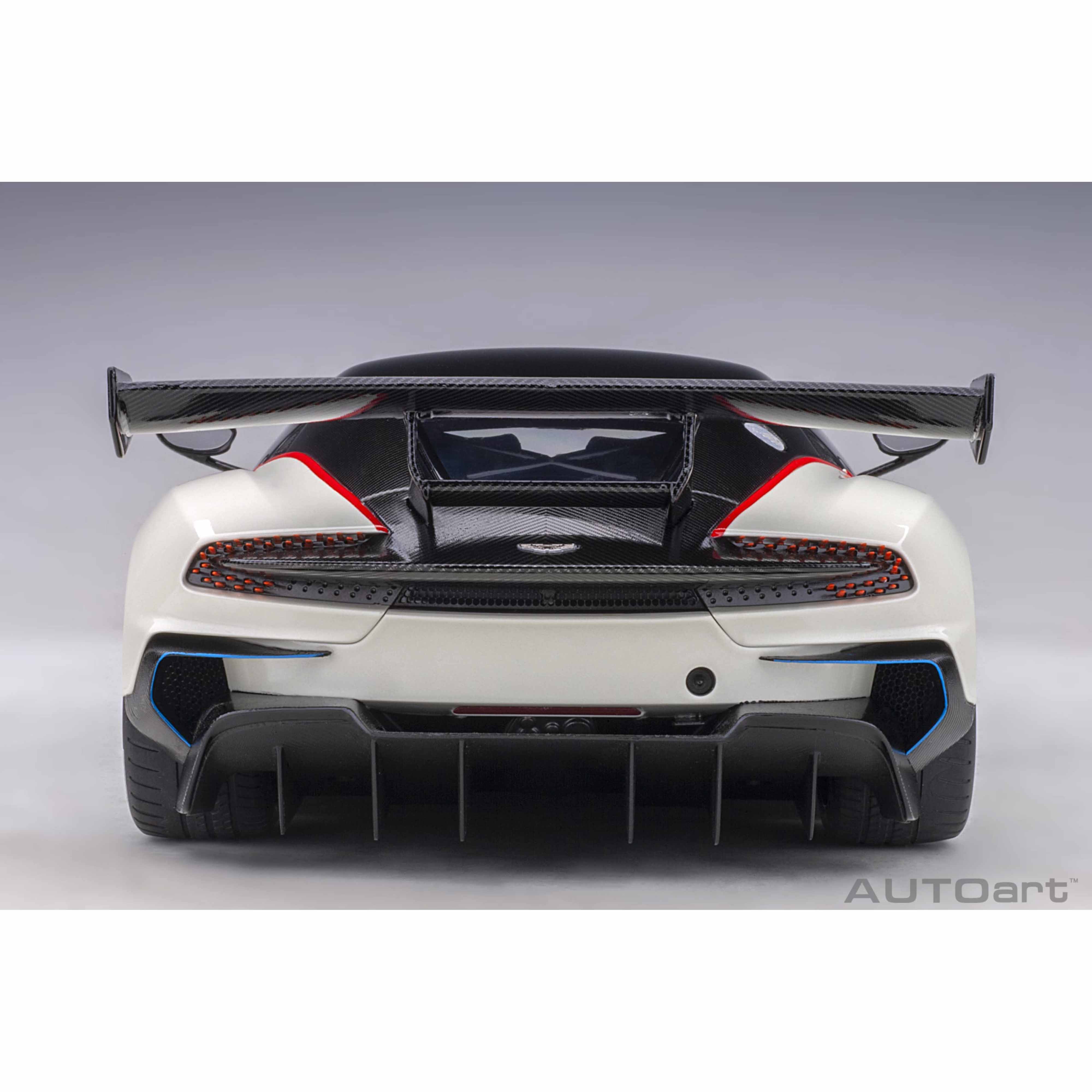 Aston Martin Vulcan Stratus Blanc 1/18 - Image 5