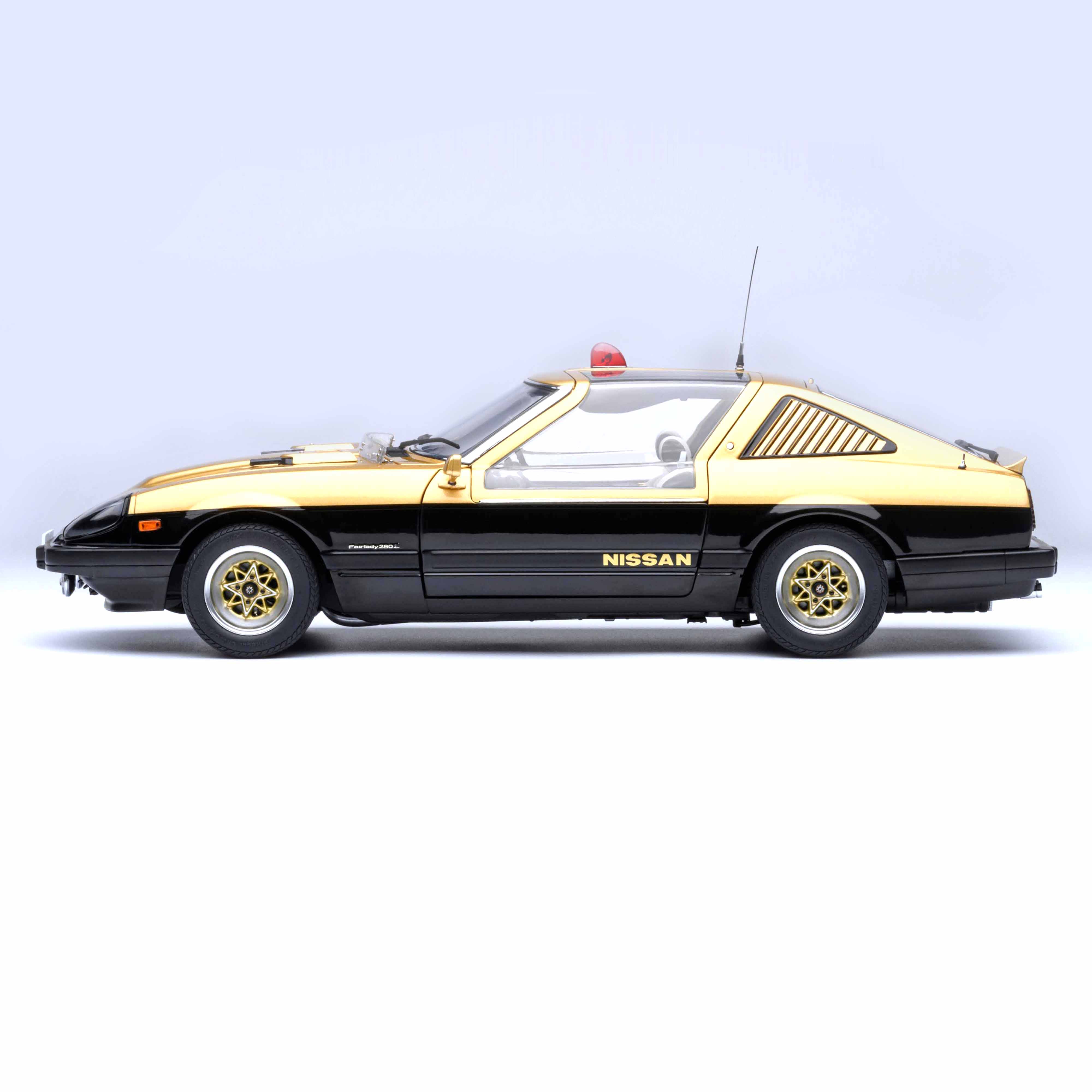 Nissan Fairlady Z (S130) Seibu-Keisatsu Super Z 1/18 - Image 3