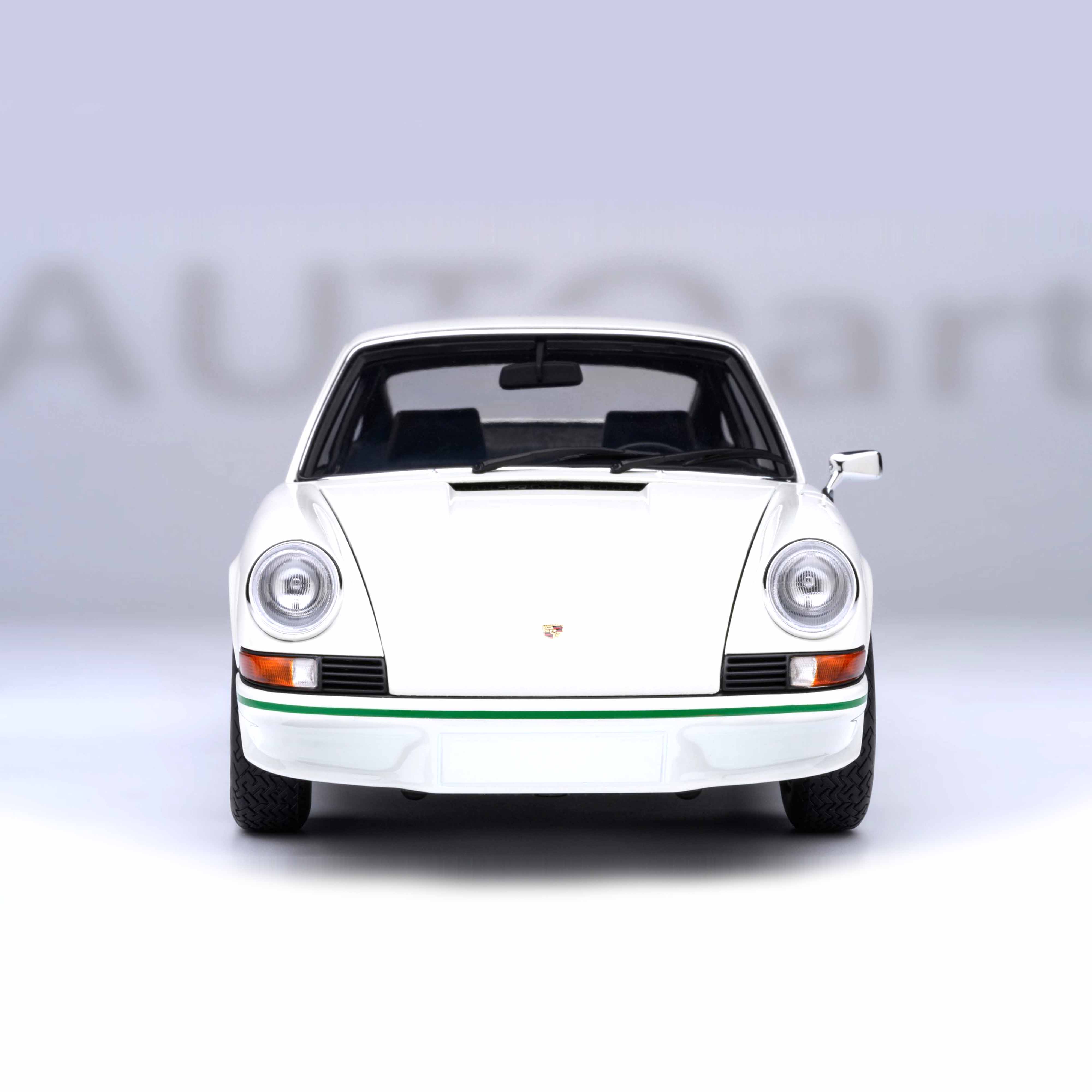 Porsche 911 Carrera 2.7 RS (Grand Prix blanc avec bandes vertes) 1/18 - Image 5