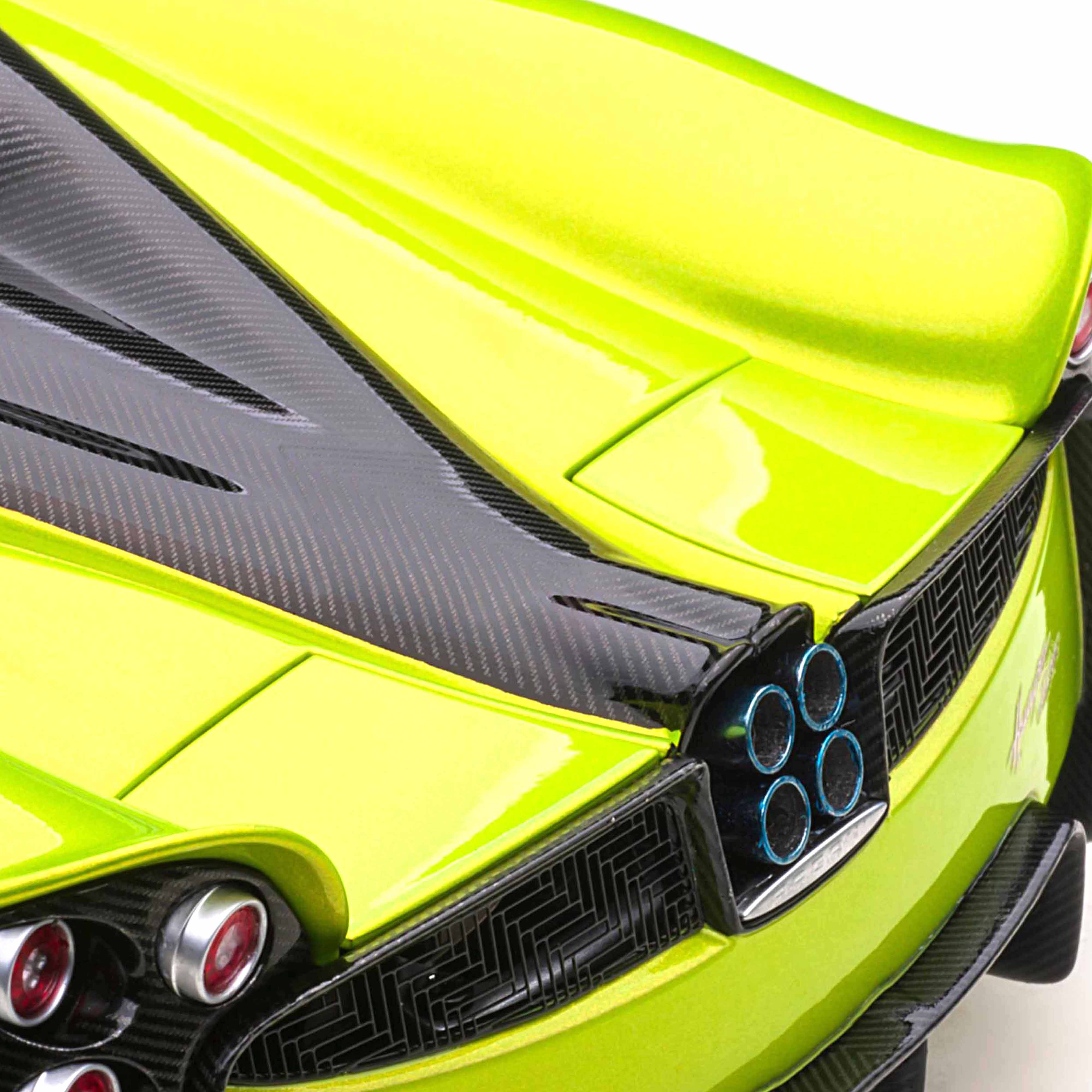Pagani Huayra Roadster Verde Firenze 1/18 - Image 17