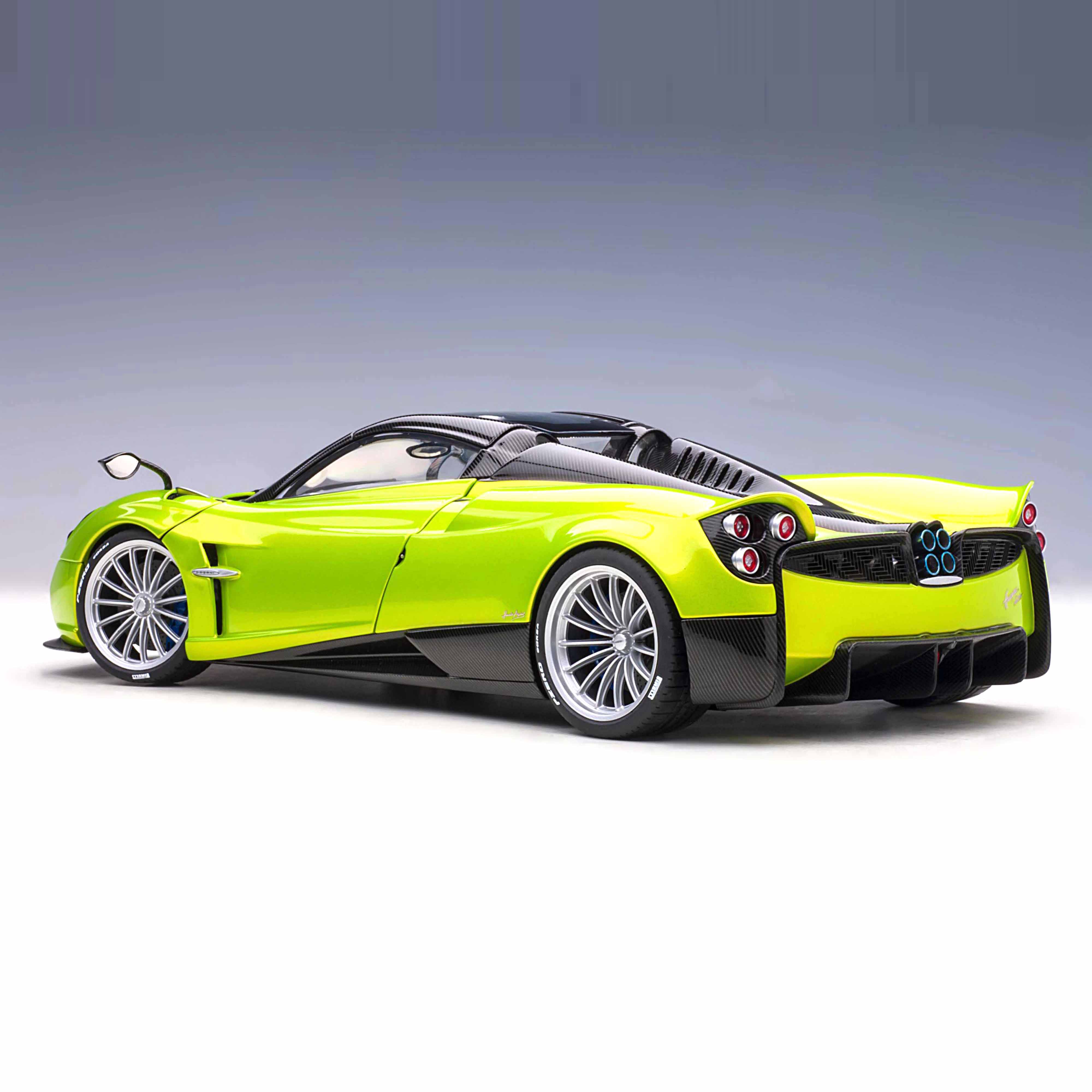 Pagani Huayra Roadster Verde Firenze 1/18 - Image 4