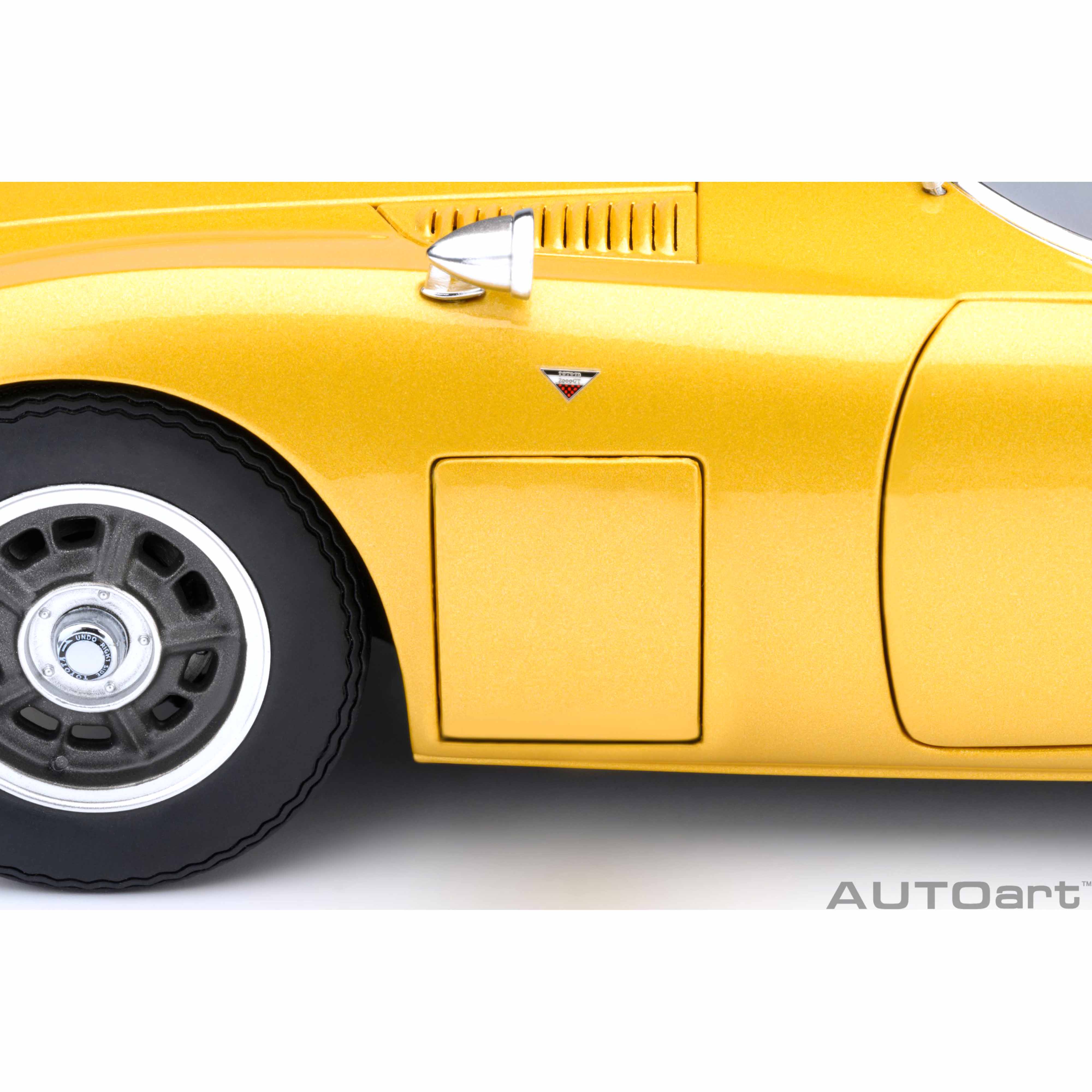Toyota 2000GT 1967 Or 1/18 - Image 14