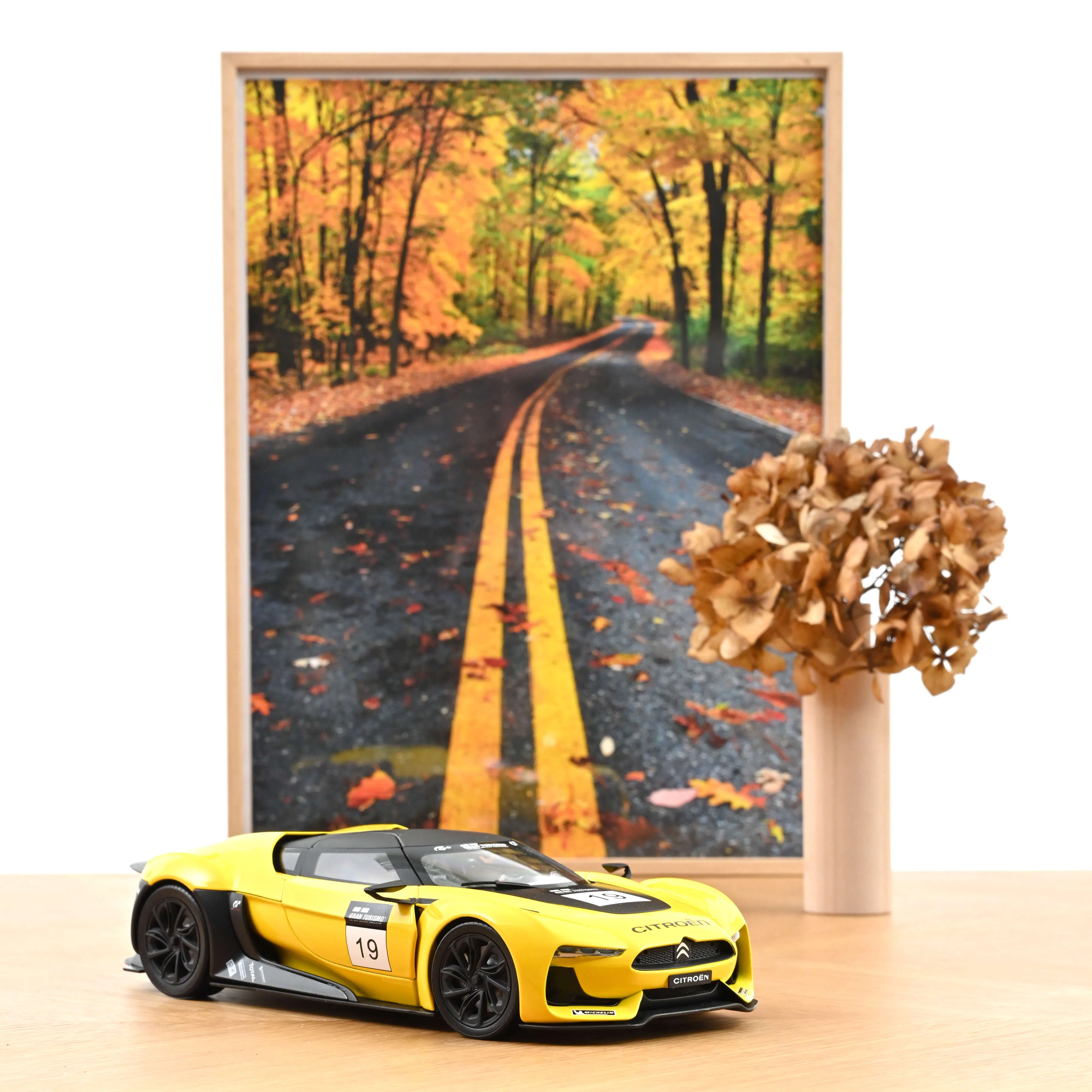 Miniature 1