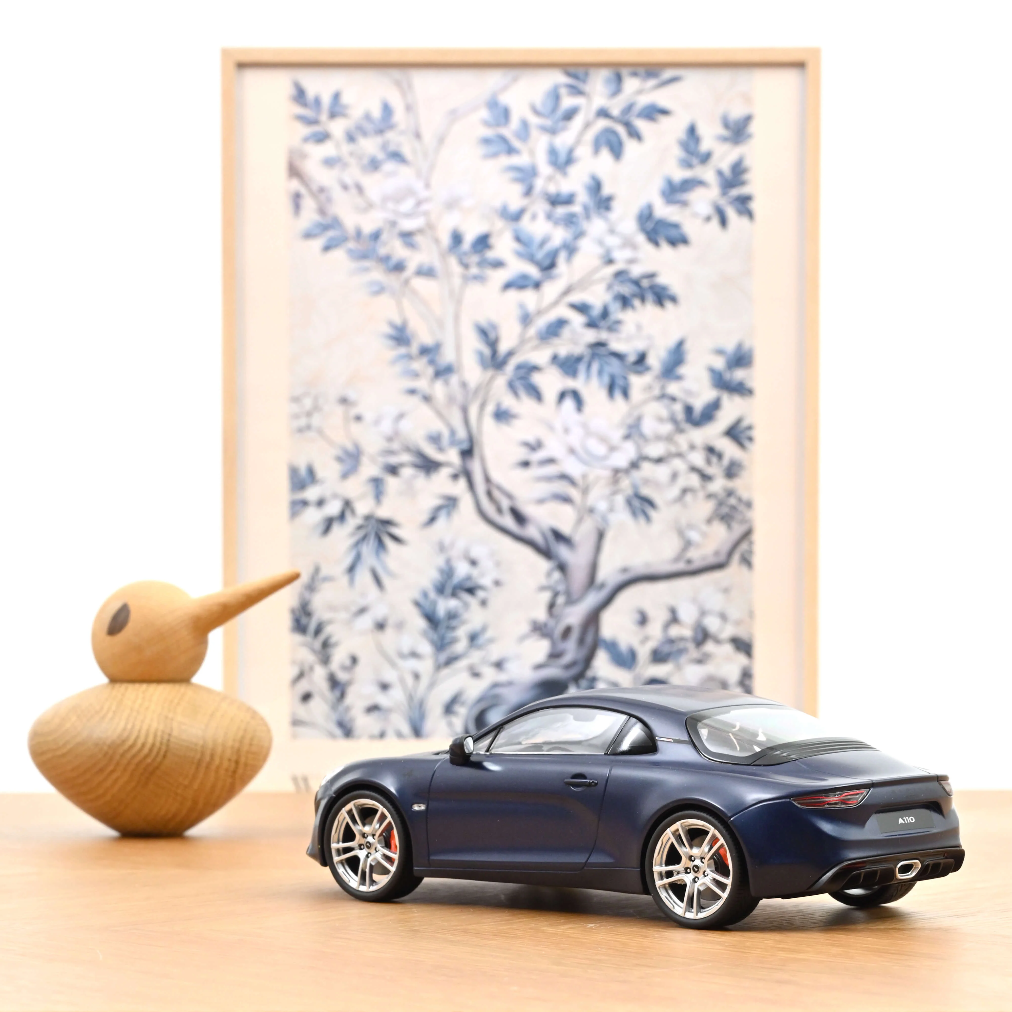 Alpine A110 S 2025  Bleu Tempête Mat 1/18 - Image 2