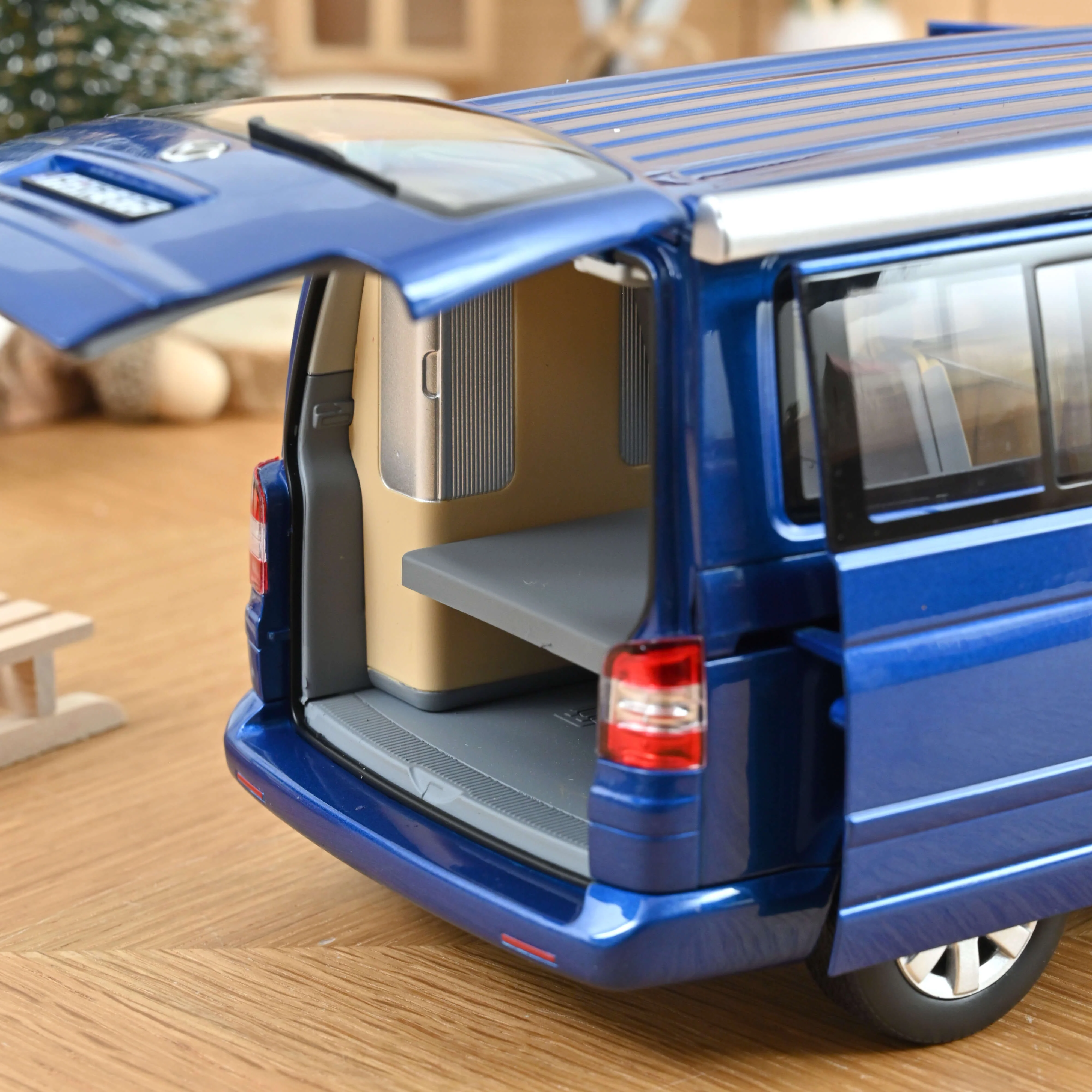 VW California 2003 Bleu Ravenna métallisé 1/18 - Image 5