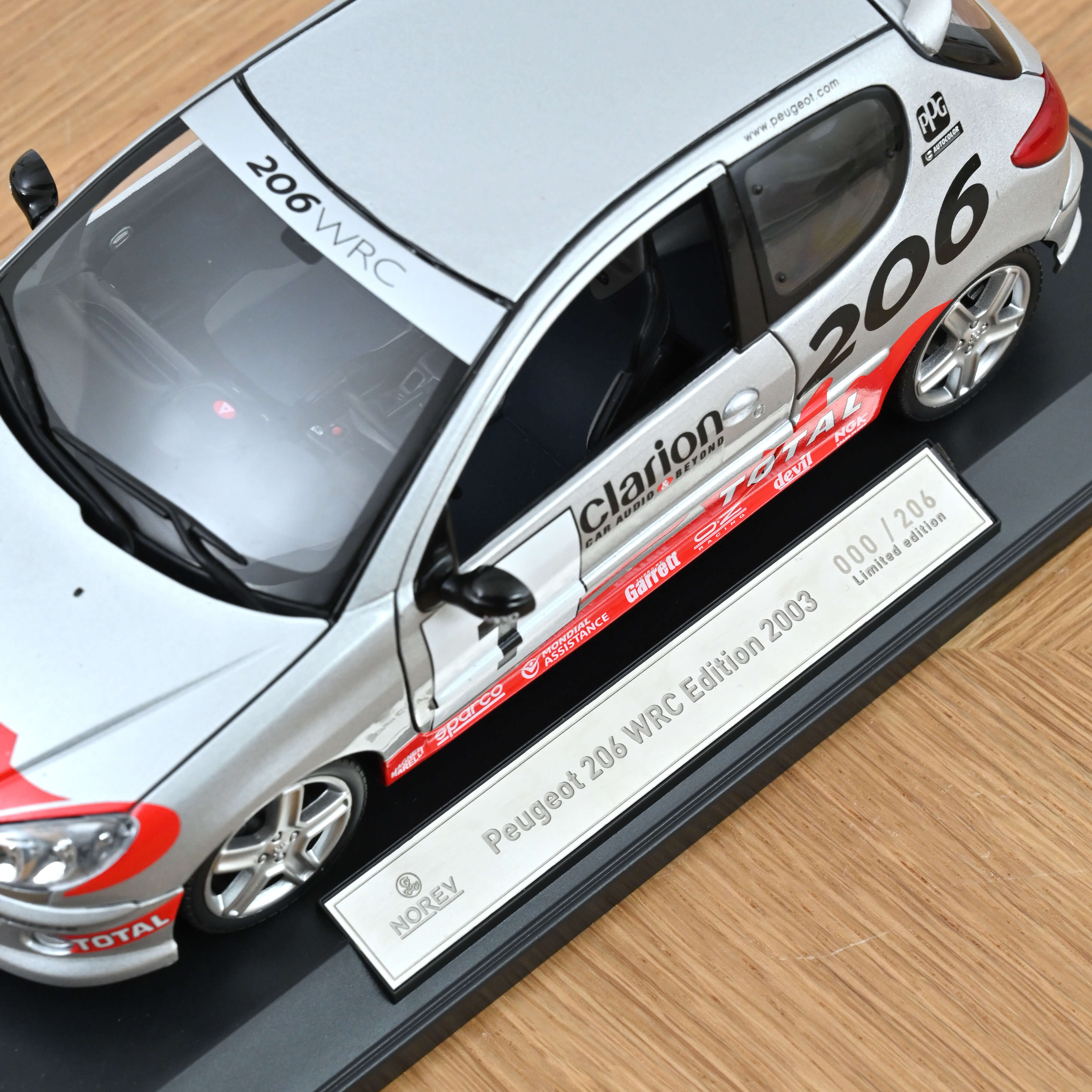 Peugeot 206 WRC Edition 2003 1/18 - 206pcs - Image 6