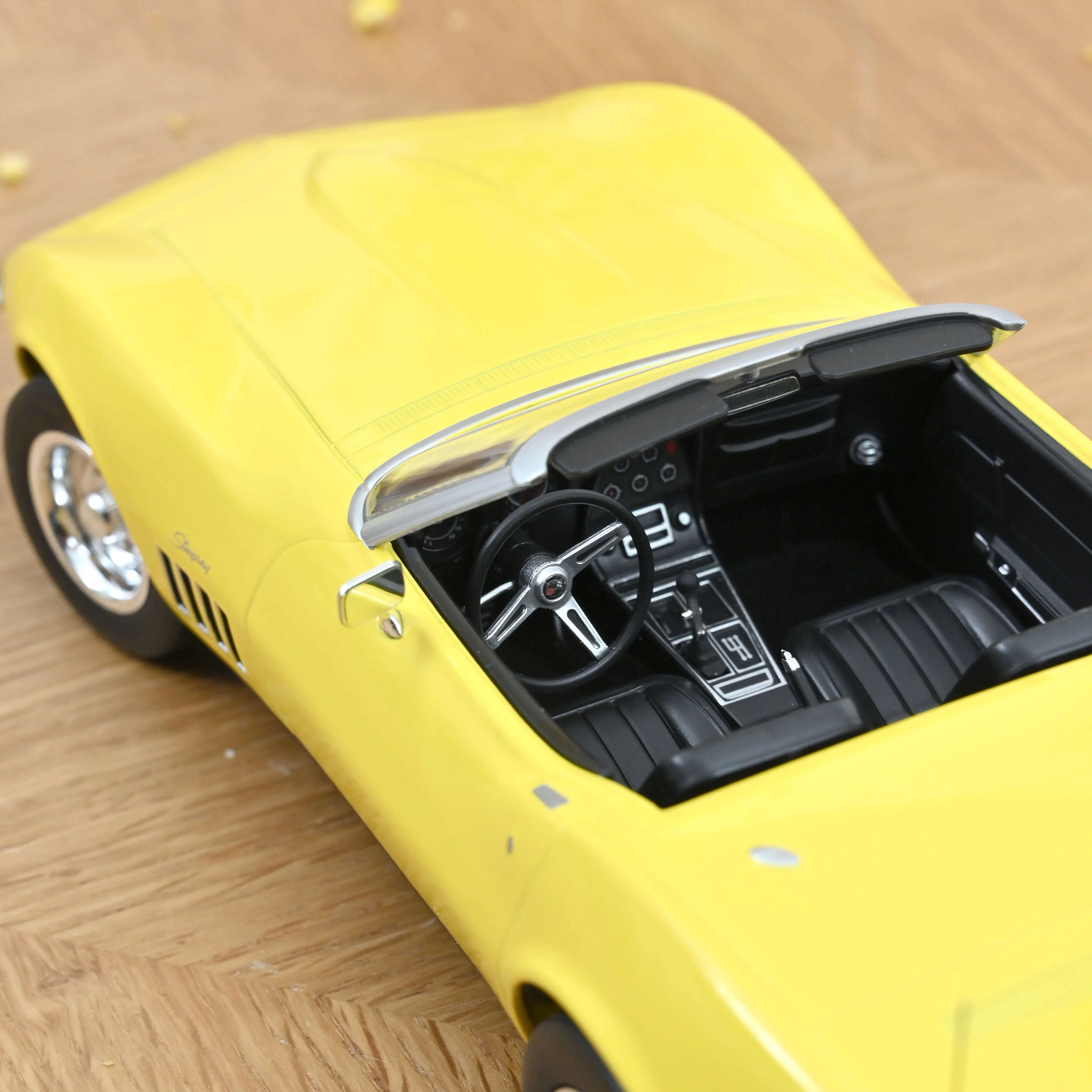 Chevrolet Corvette Convertible 1969 Jaune Daytona 1/18 - Image 3