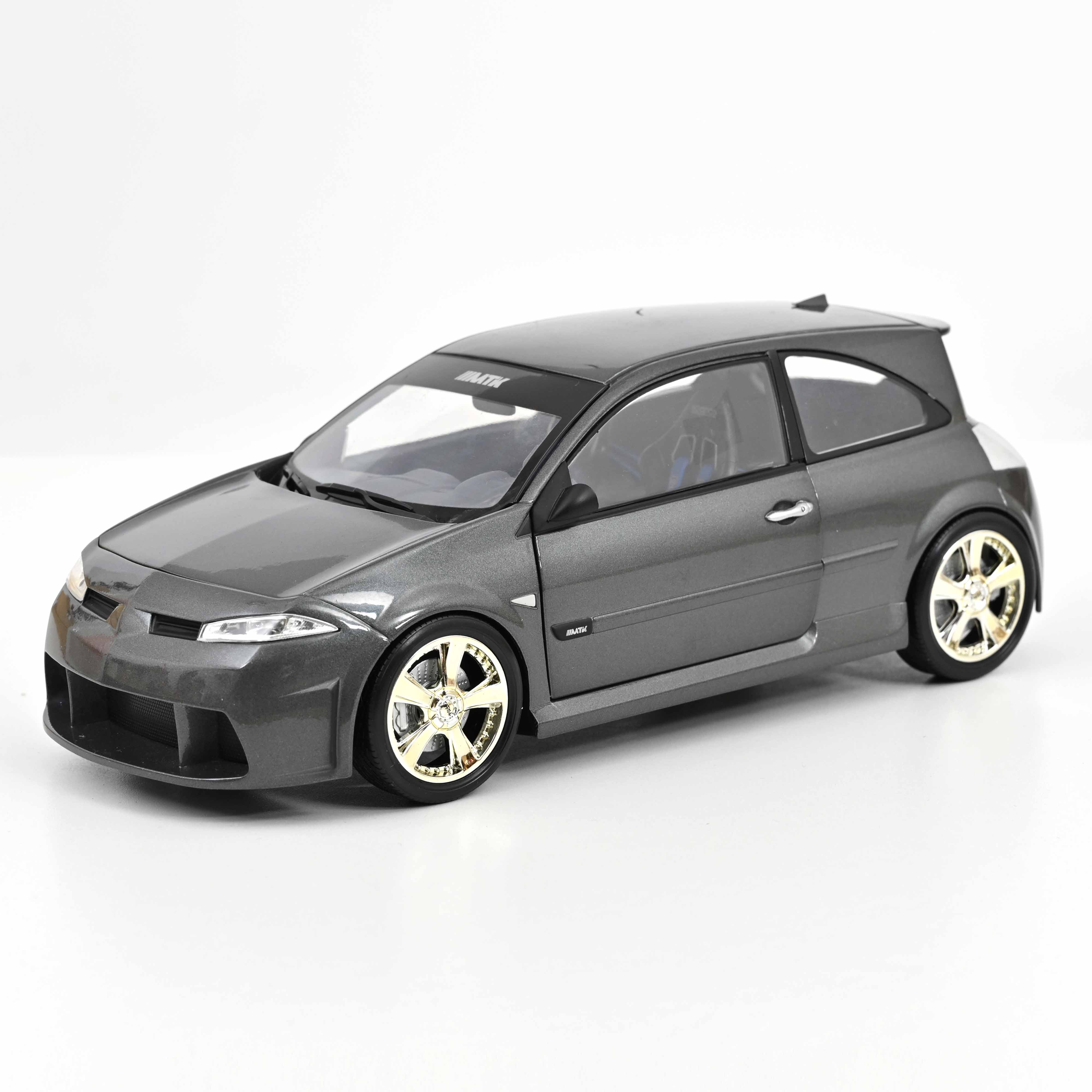 Renault Mégane MTK 2004 Gris Hologramme 1/18