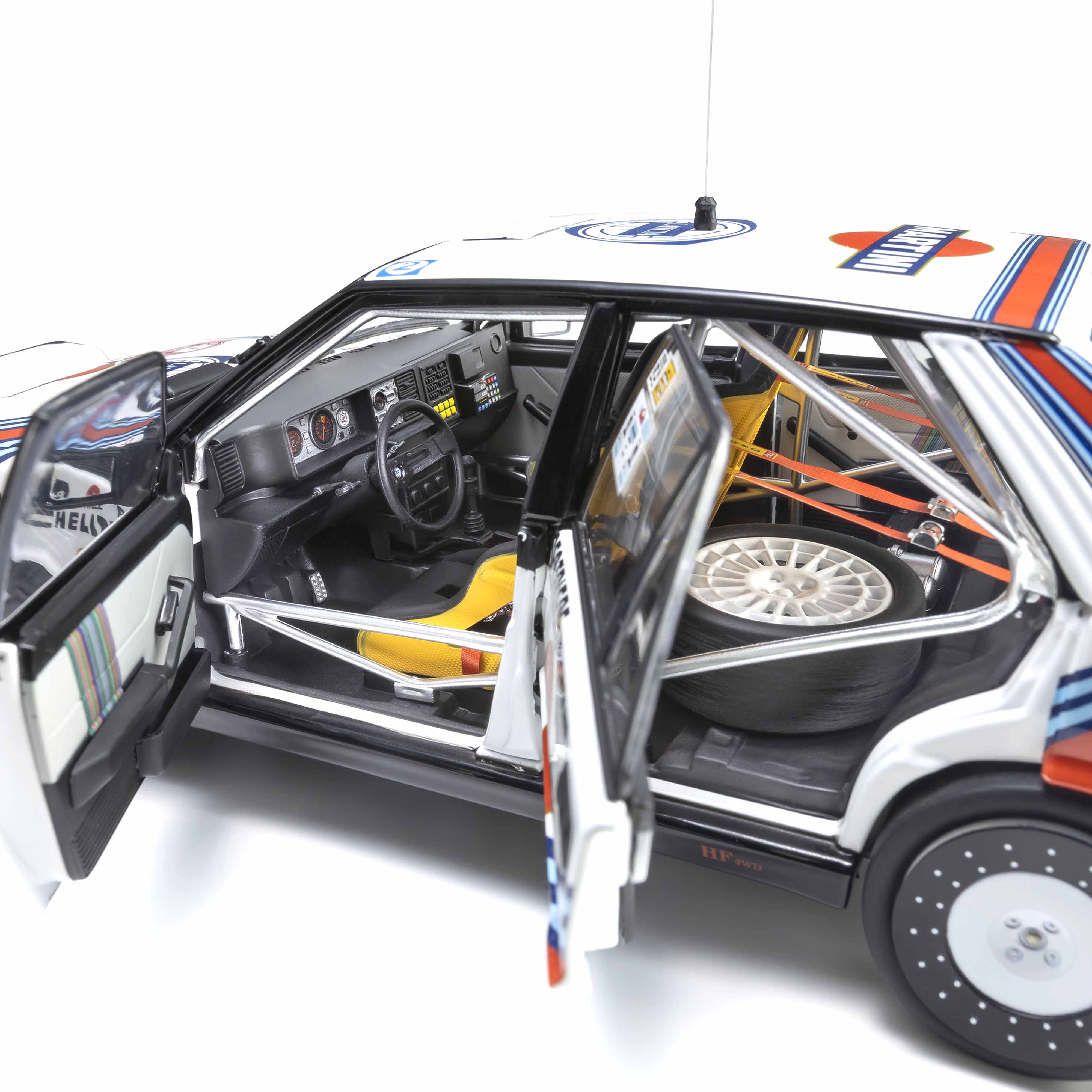 Lancia Delta HF 4WD 1988 Rallye Monte Carlo LANCIA MARTINI N°3 1/18 - Image 11