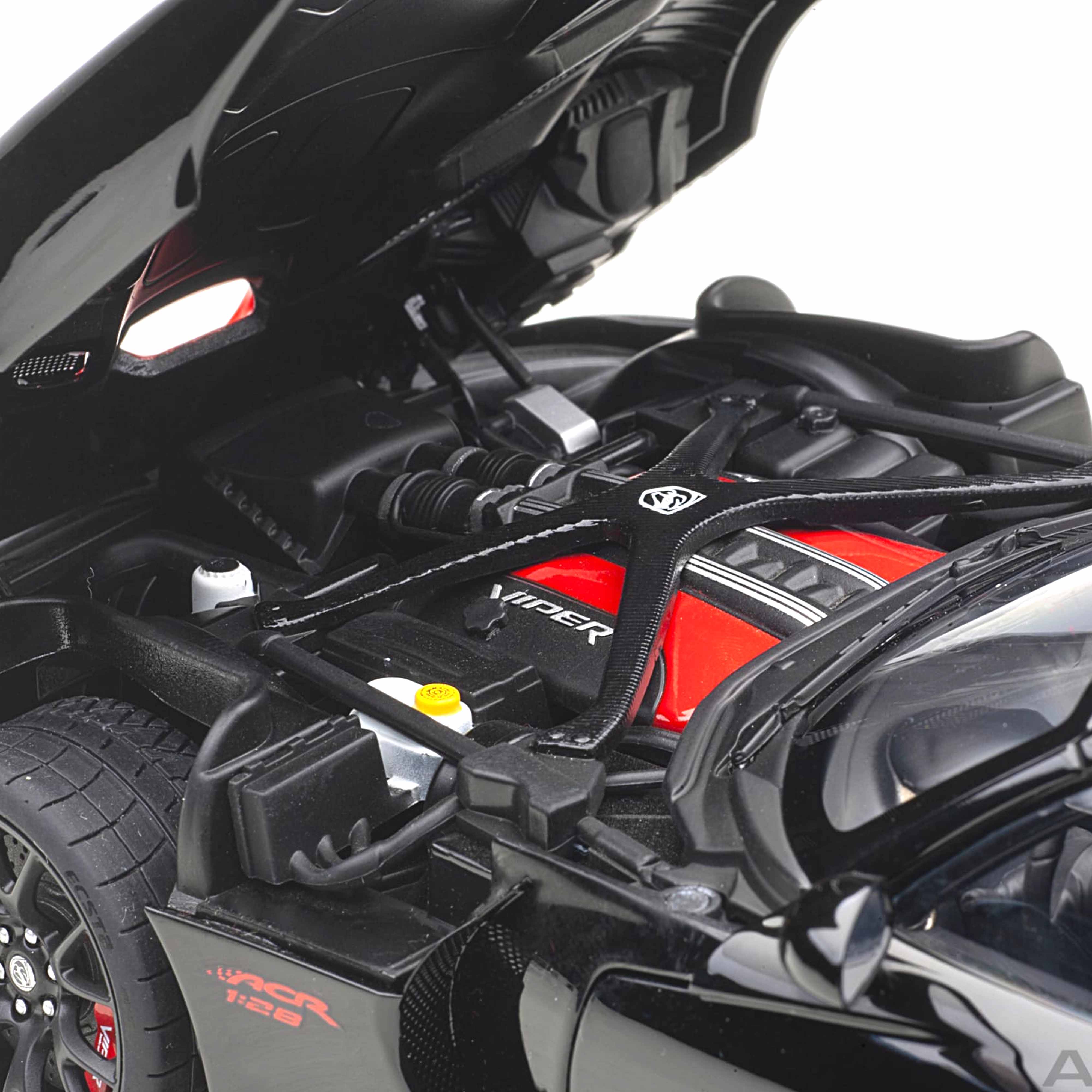 Dodge Viper ACR 2017 Venom Noir 1/18 - Image 10