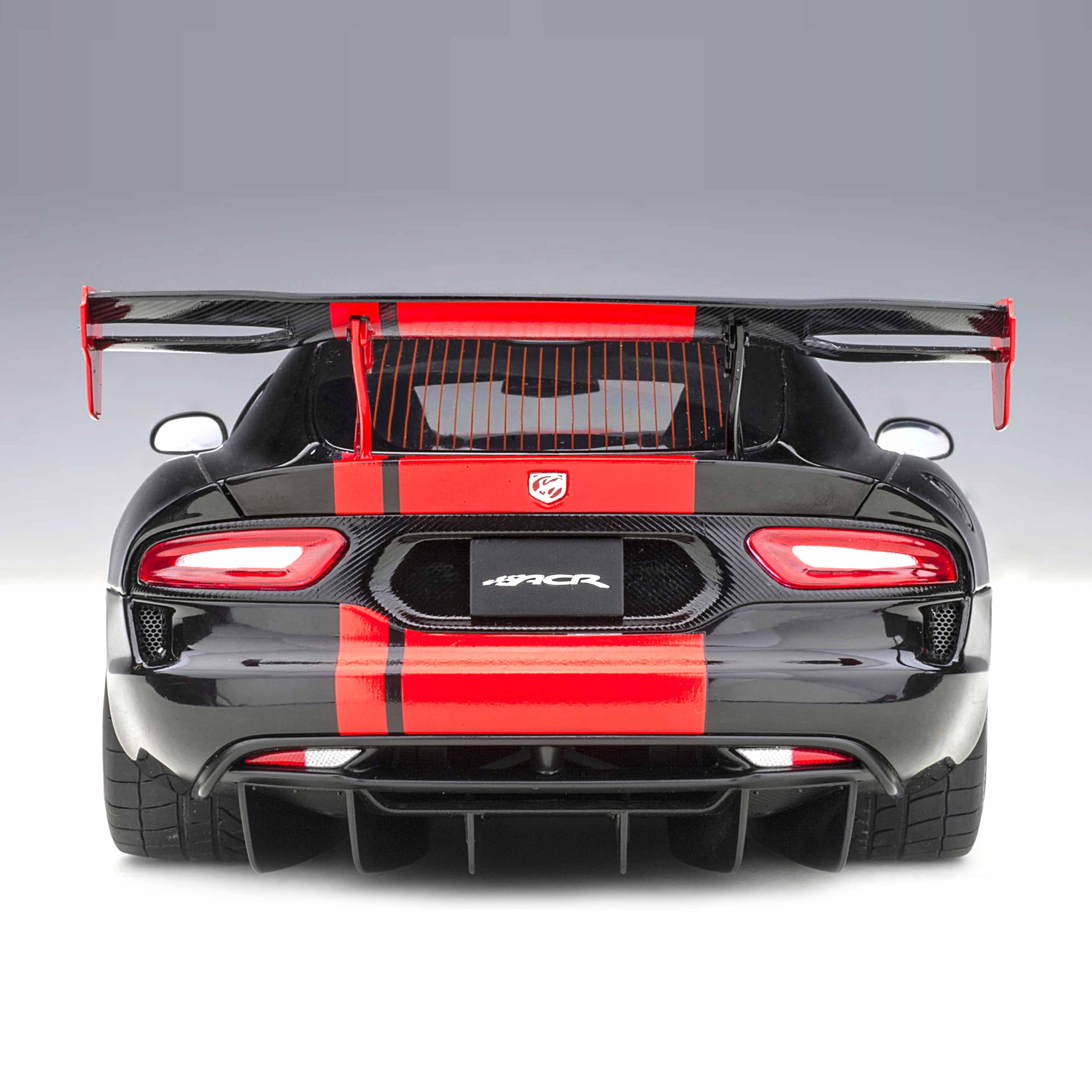 Dodge Viper ACR 2017 Venom Noir 1/18 - Image 5