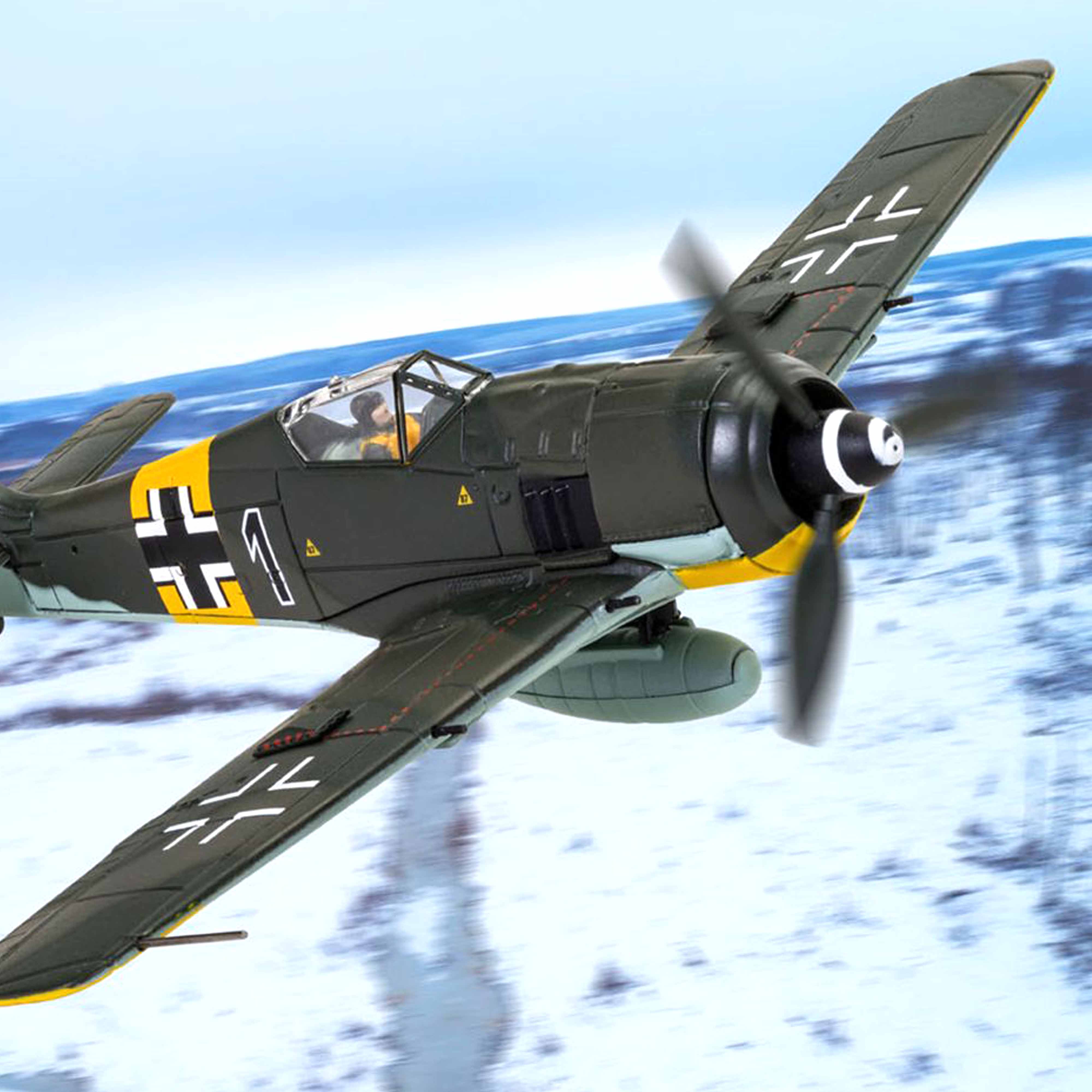 Focke Wulf Fw 190A-8 'Black 1' Oberleutnant Otto Kittel 1/72 - Image 3