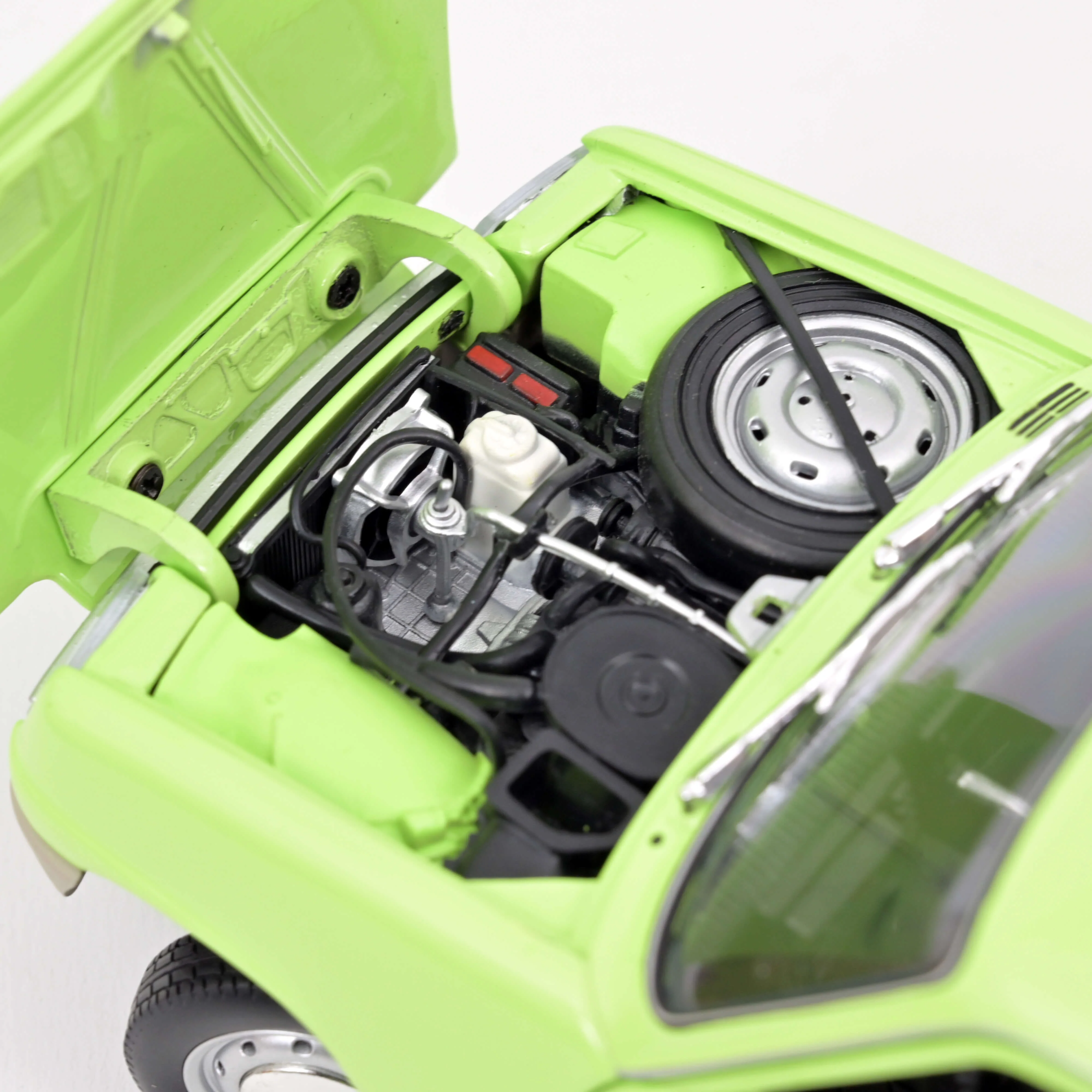 Renault 5 1972 Vert clair 1/18 - Image 3